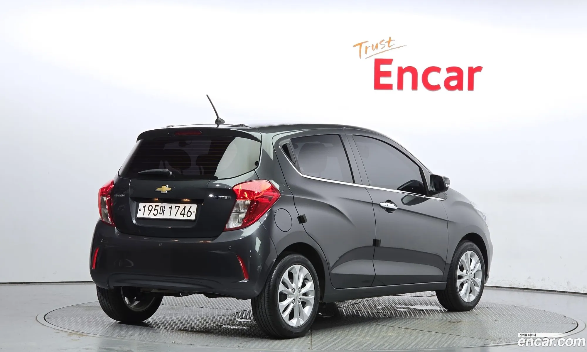 Chevrolet Spark Iii M300 Premier 2022 - фотография 18876848