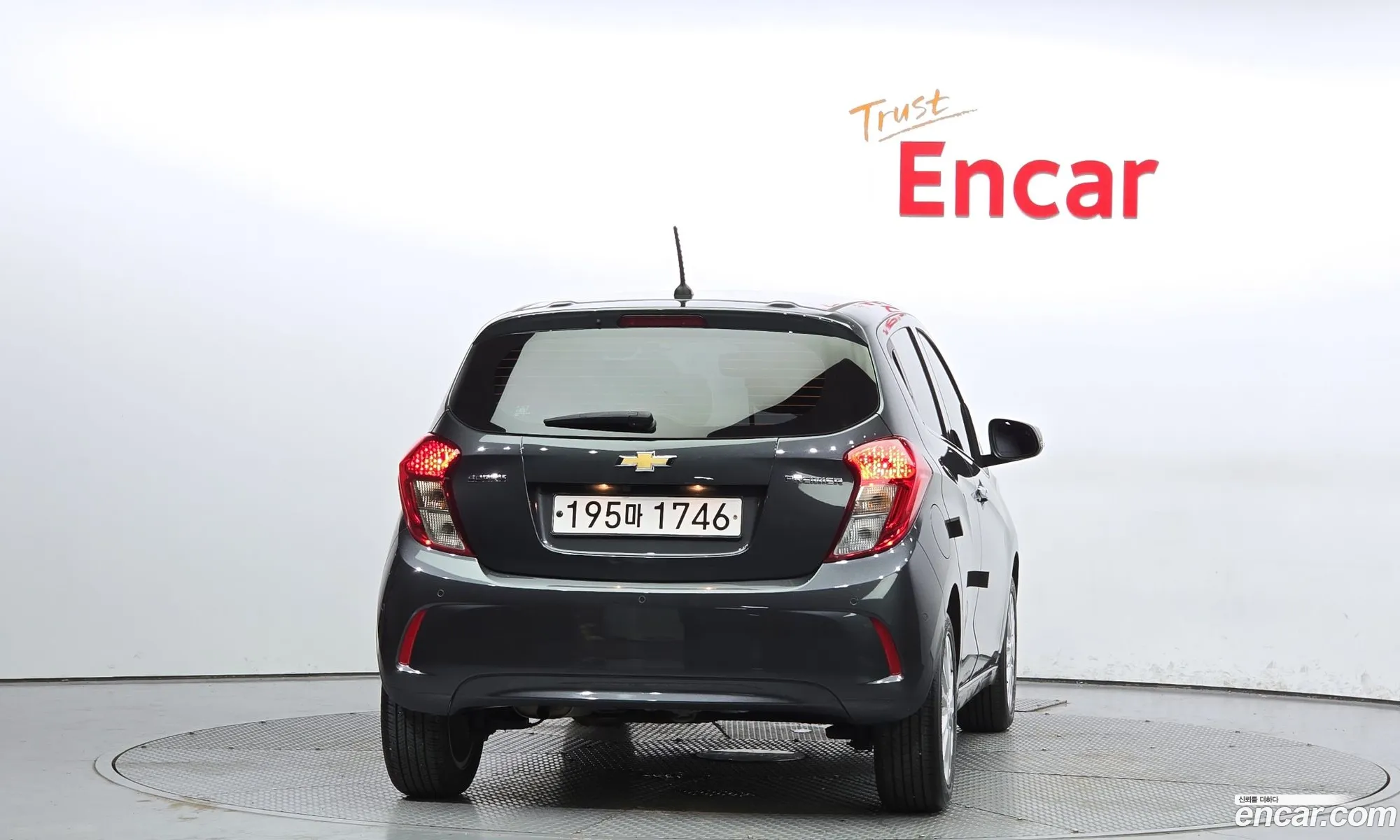 Chevrolet Spark Iii M300 Premier 2022 - фотография 18876850