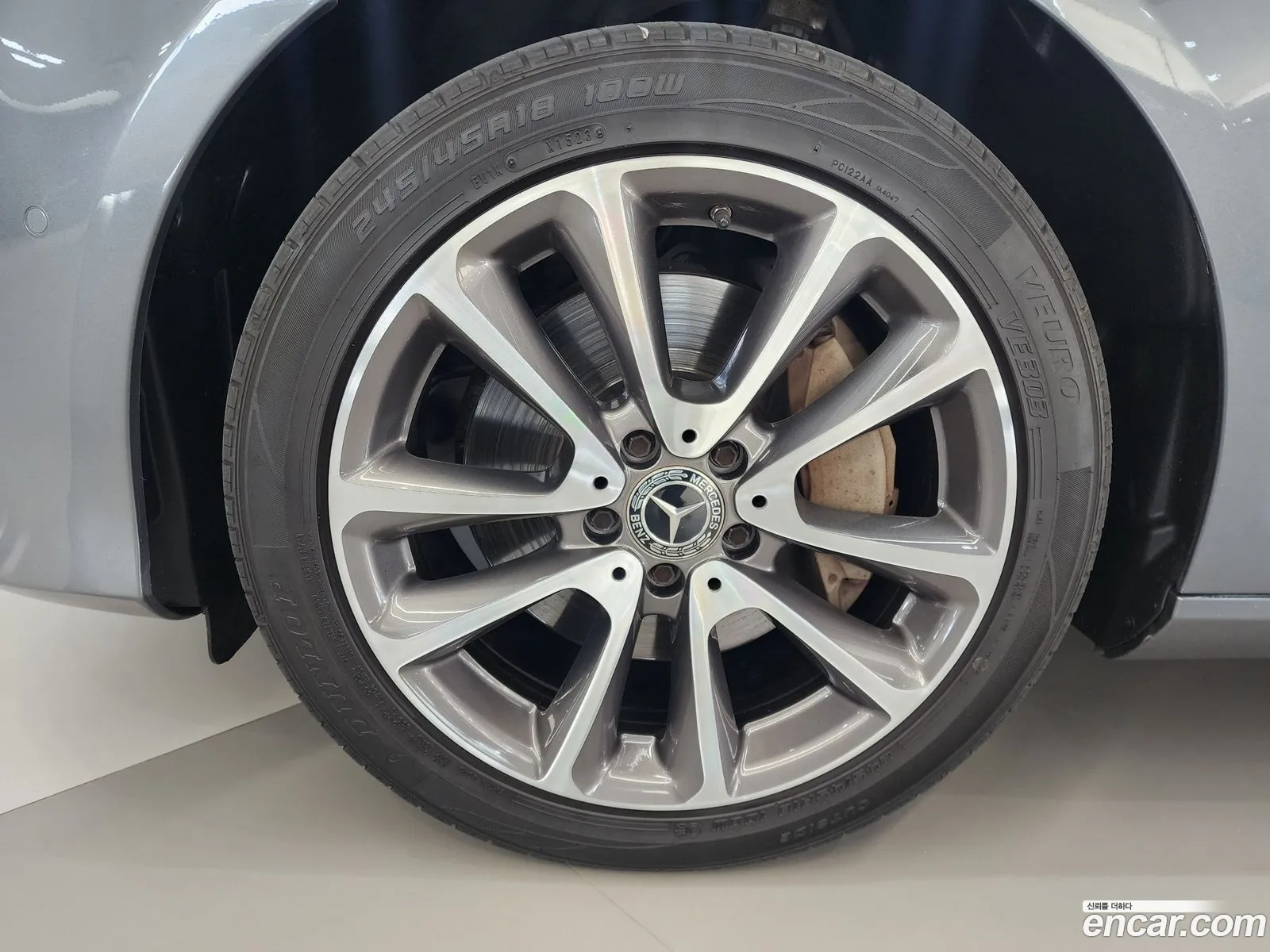 Mercedes-Benz E-Klasse V W213 S213 C238 E300 4Matic Avant Garde 2019 - фотография 18037523