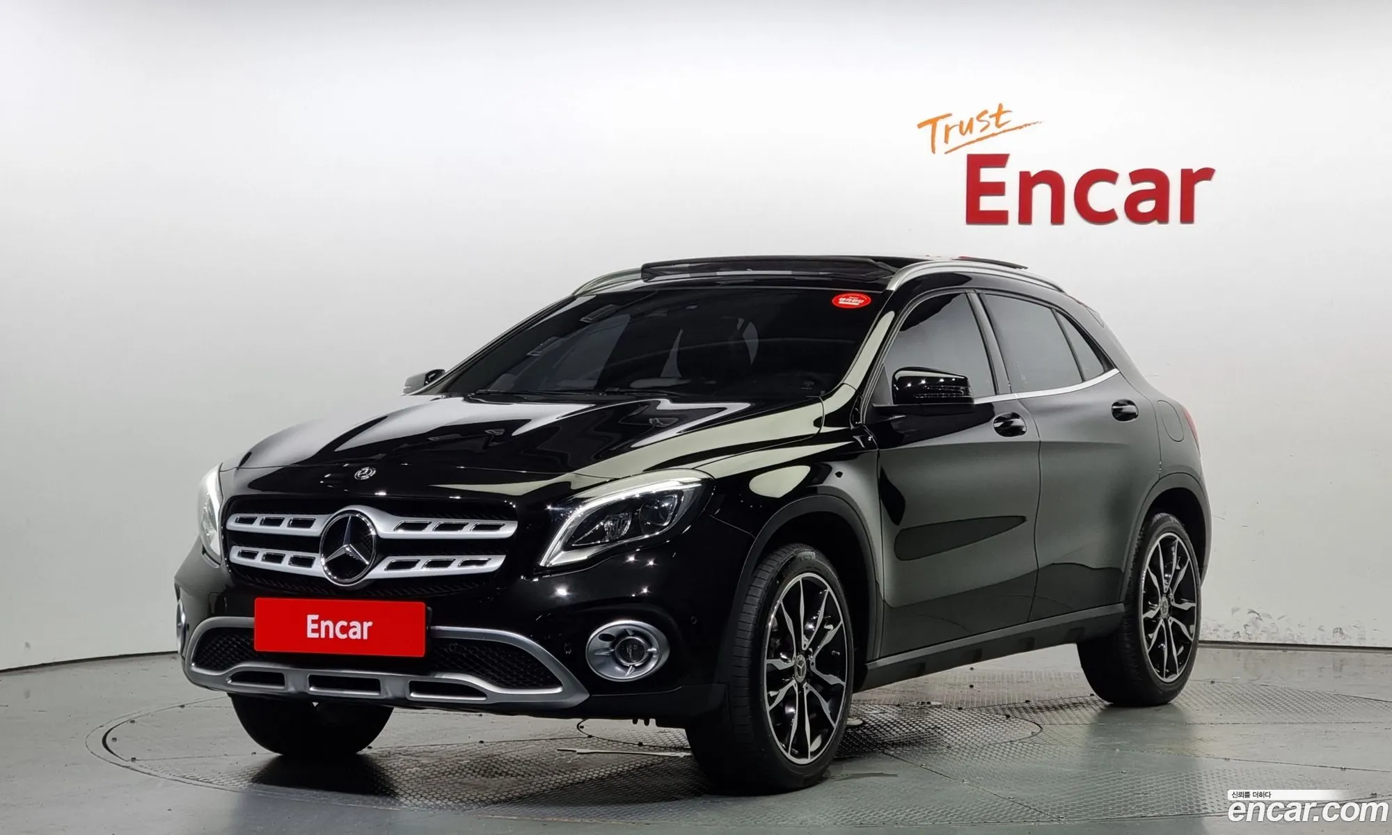 Mercedes Gla-Class X156 Gla250 4Matic - фотография 18033653
