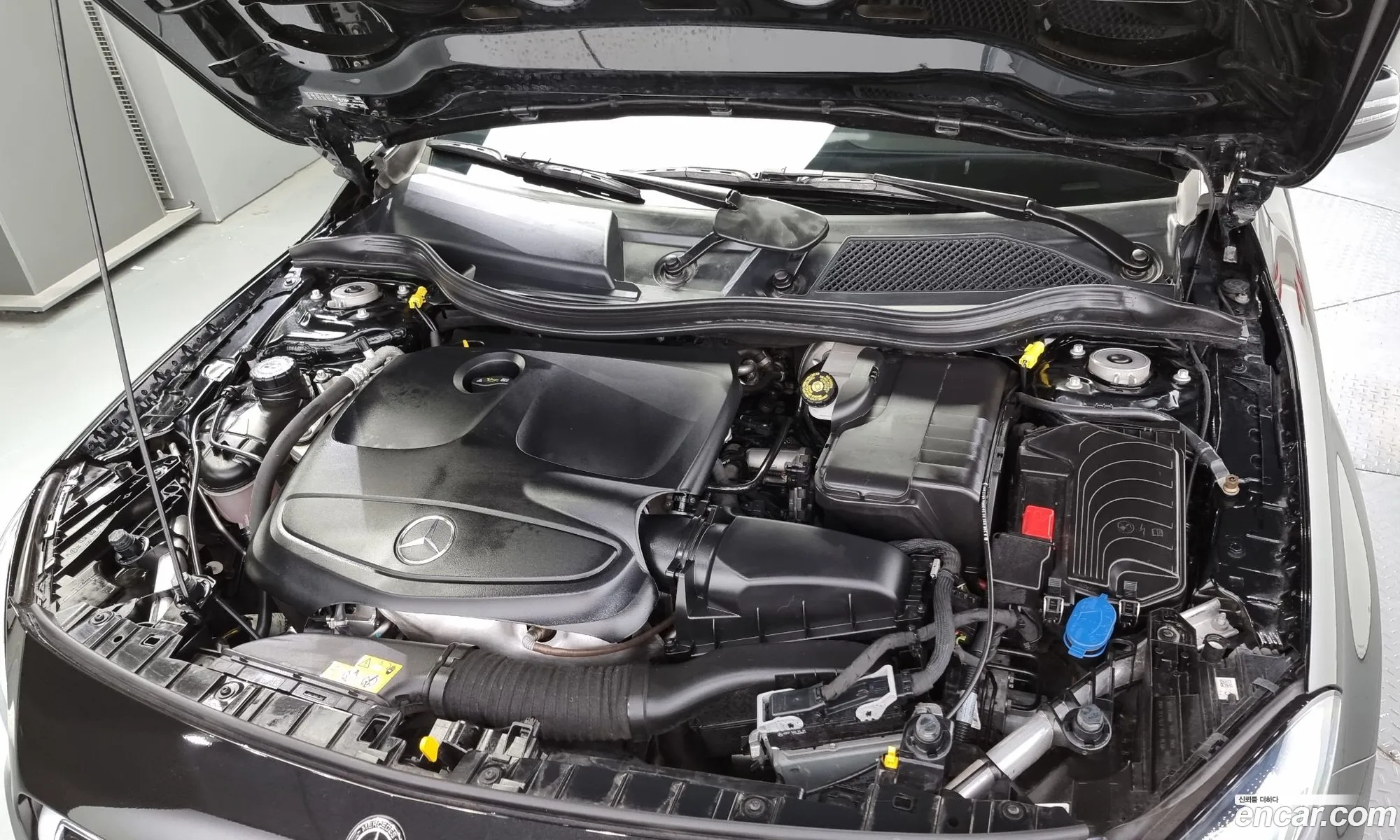 Mercedes Gla-Class X156 Gla250 4Matic - фотография 18033658