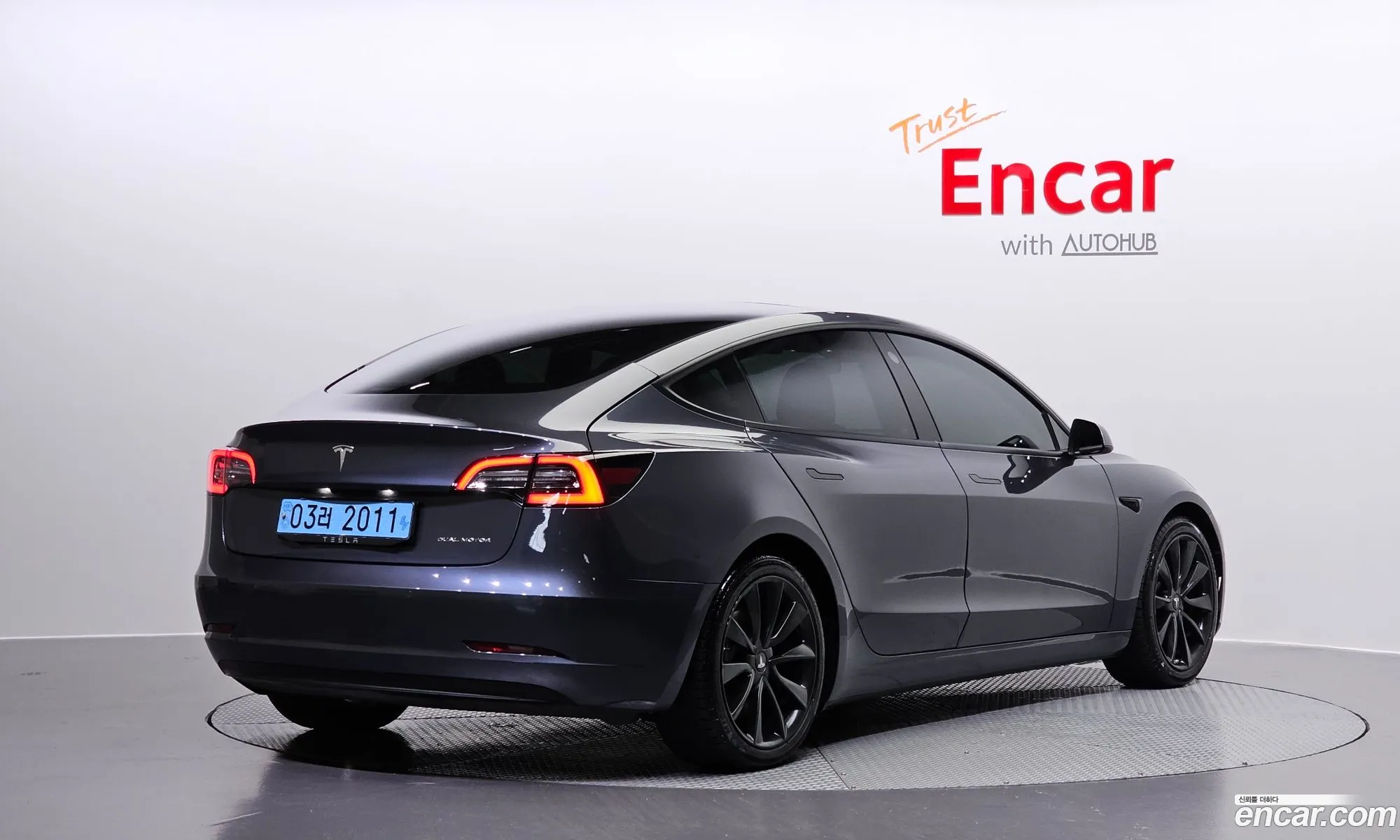 Tesla Model 3 I Long Range 2021 - фотография 15678355
