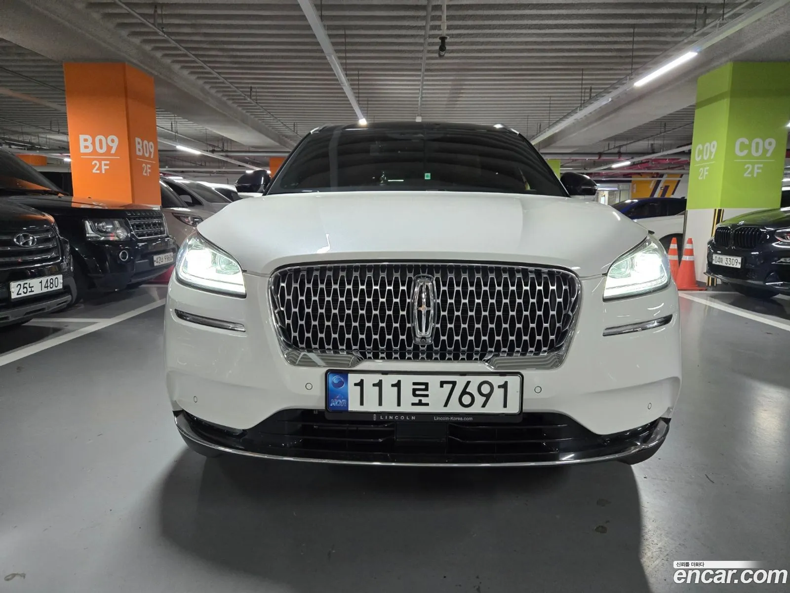 Lincoln Corsair I 20 Reserve Awd 2021 - фотография 4562488