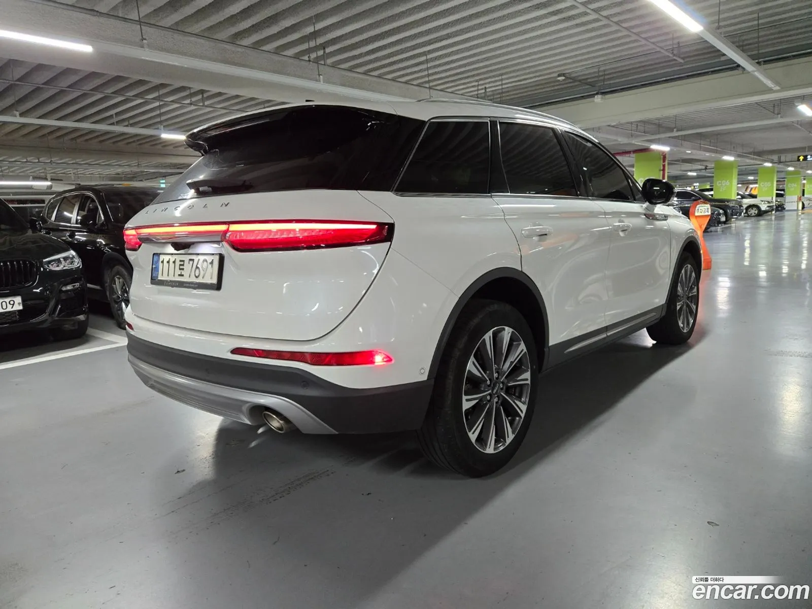 Lincoln Corsair I 20 Reserve Awd 2021 - фотография 4562491