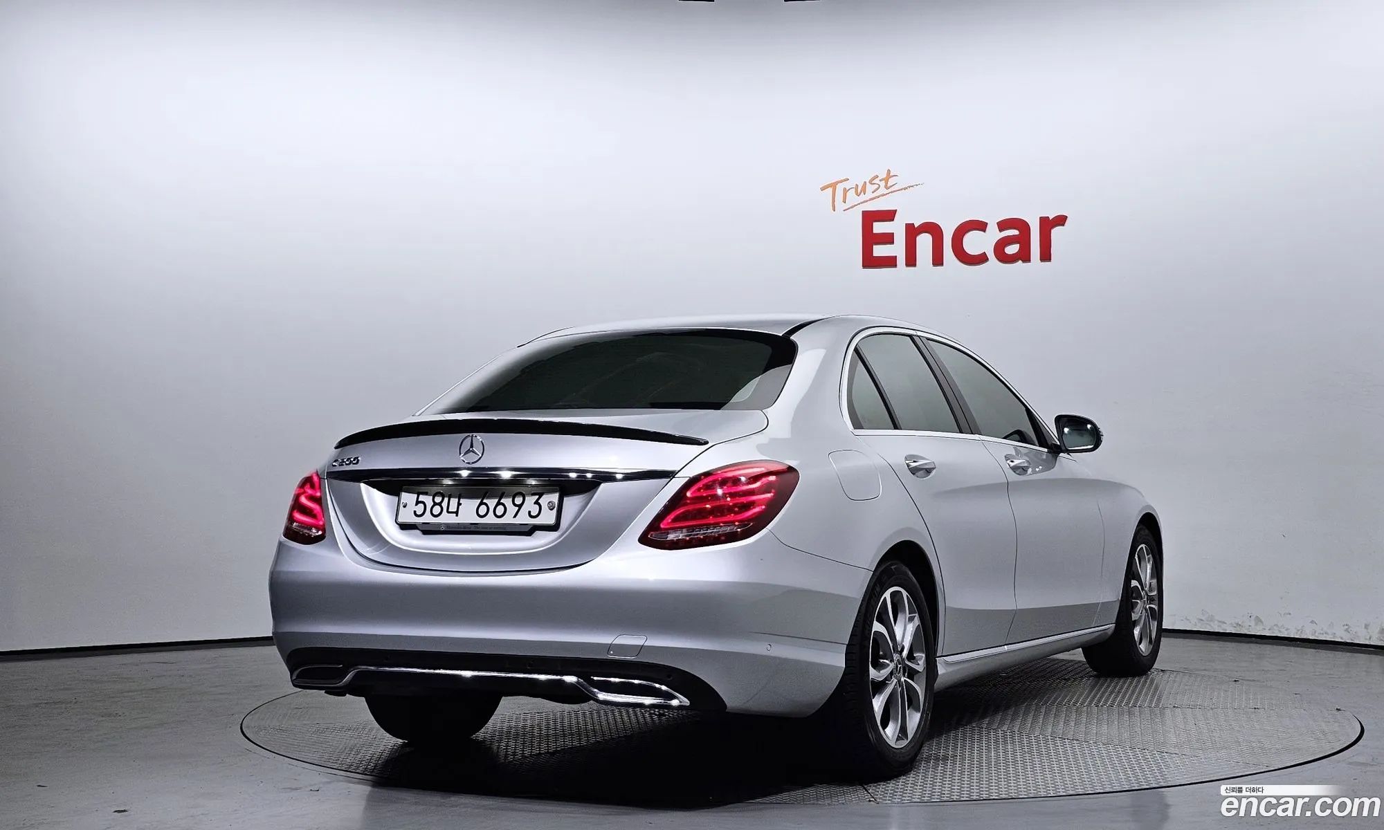 Mercedes-Benz C-Klasse Iv W205 C200 Avant Garde 2017 - фотография 17451843