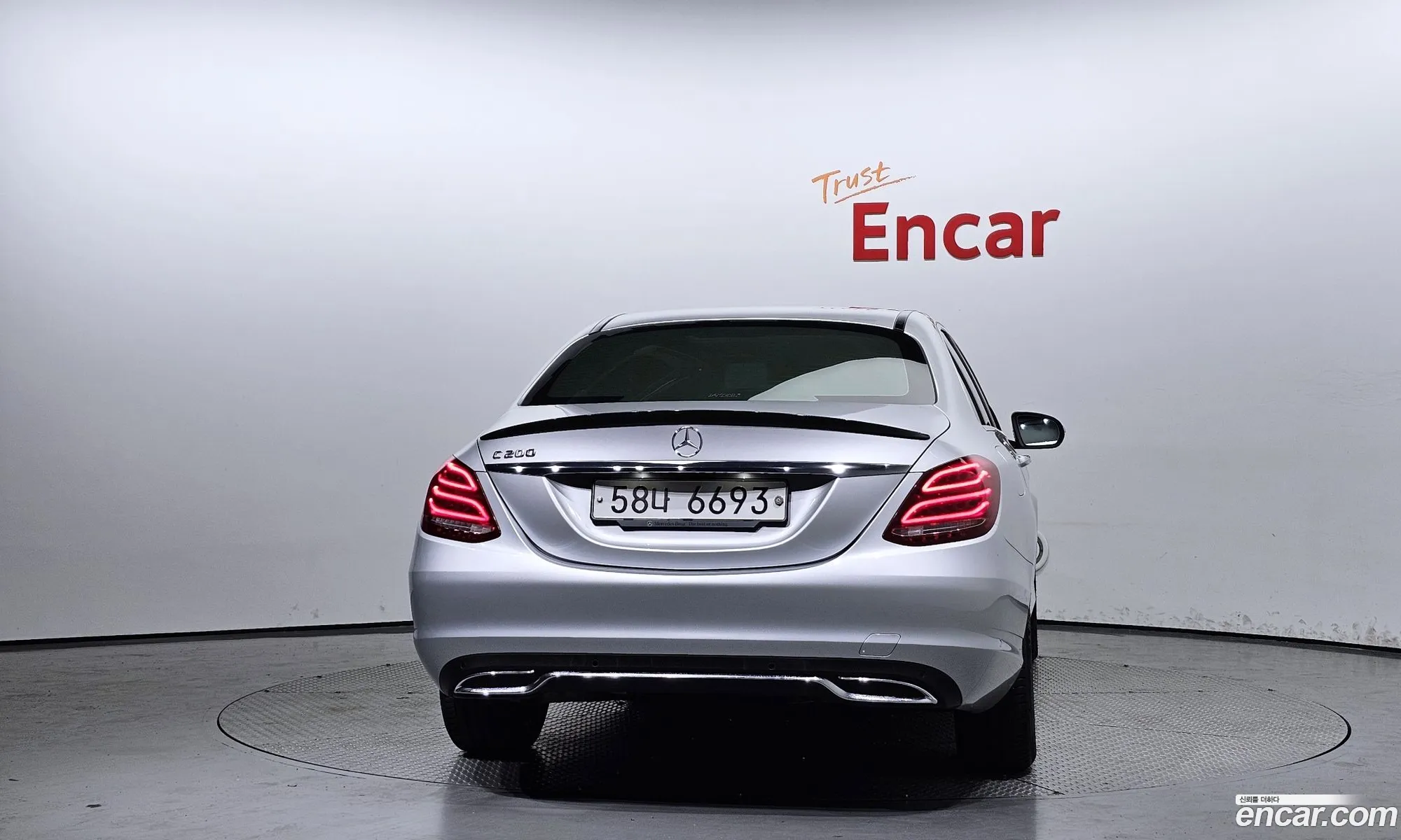 Mercedes-Benz C-Klasse Iv W205 C200 Avant Garde 2017 - фотография 17451845