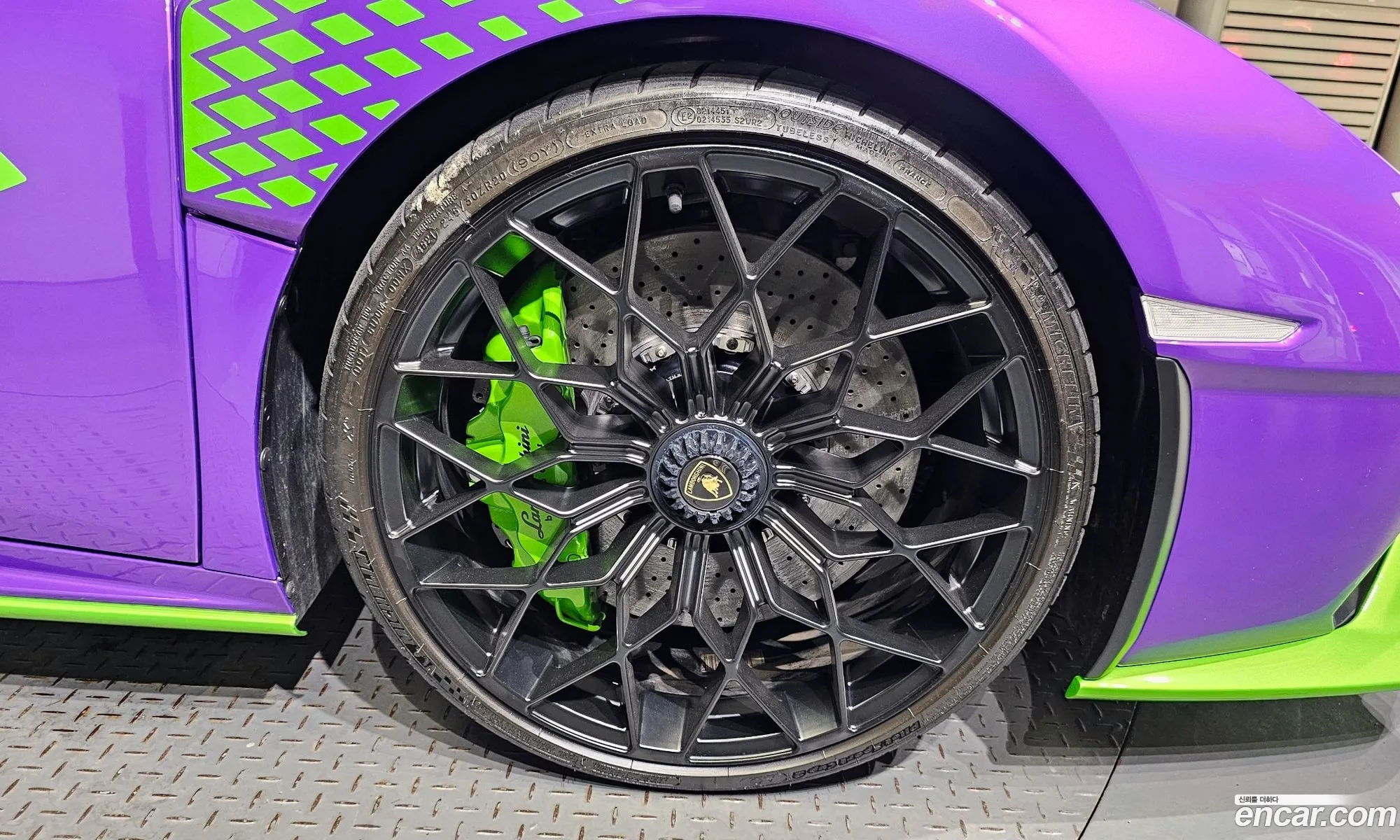 Lamborghini Huracán Huracán Lp640-2 Sto 2022 - фотография 3730188
