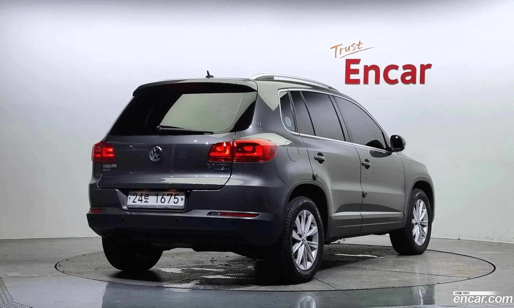 Volkswagen Tiguan I 20 Tdi Comfort 2013 - фотография 6800215