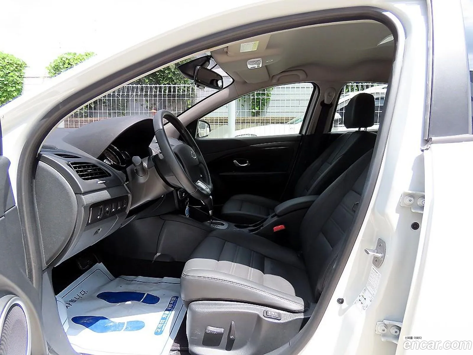 Renault Samsung Sm3 Ii Le 2018 - фотография 1547347