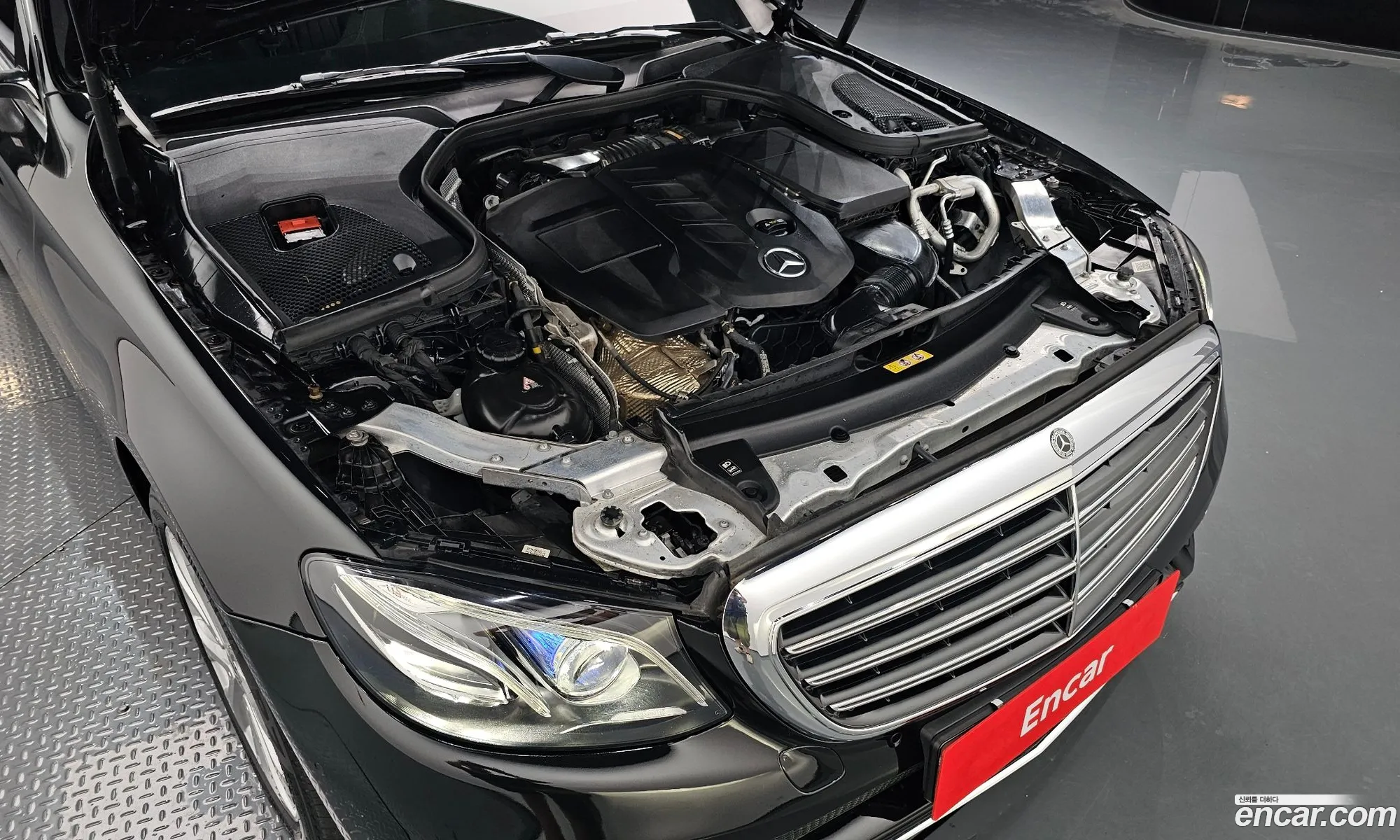 Mercedes-Benz E-Klasse V W213 S213 C238 E220D 4Matic Exclusive 2018 - фотография 18033622