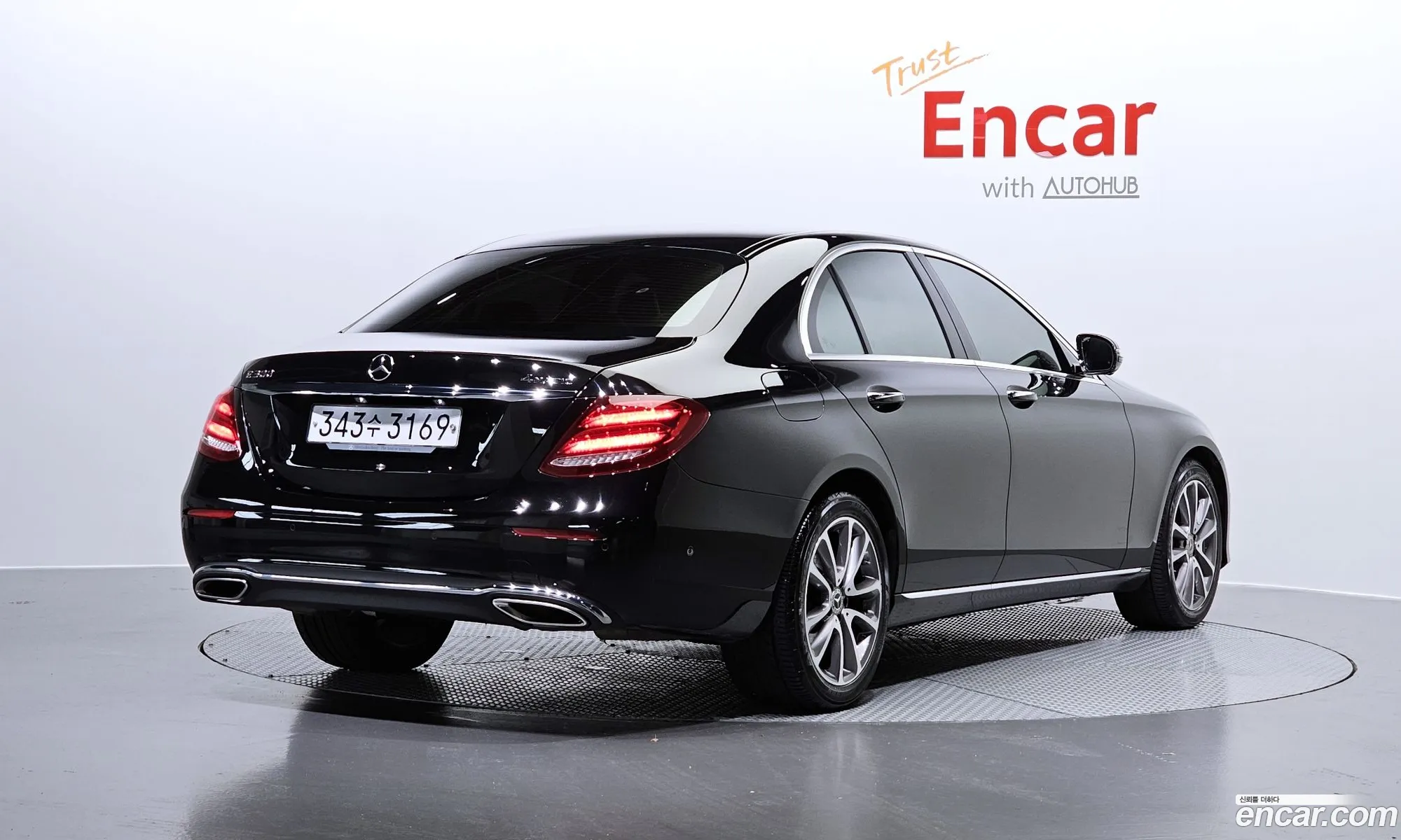 Mercedes-Benz E-Klasse V W213 S213 C238 E300 4Matic Avant Garde 2019 - фотография 18033418