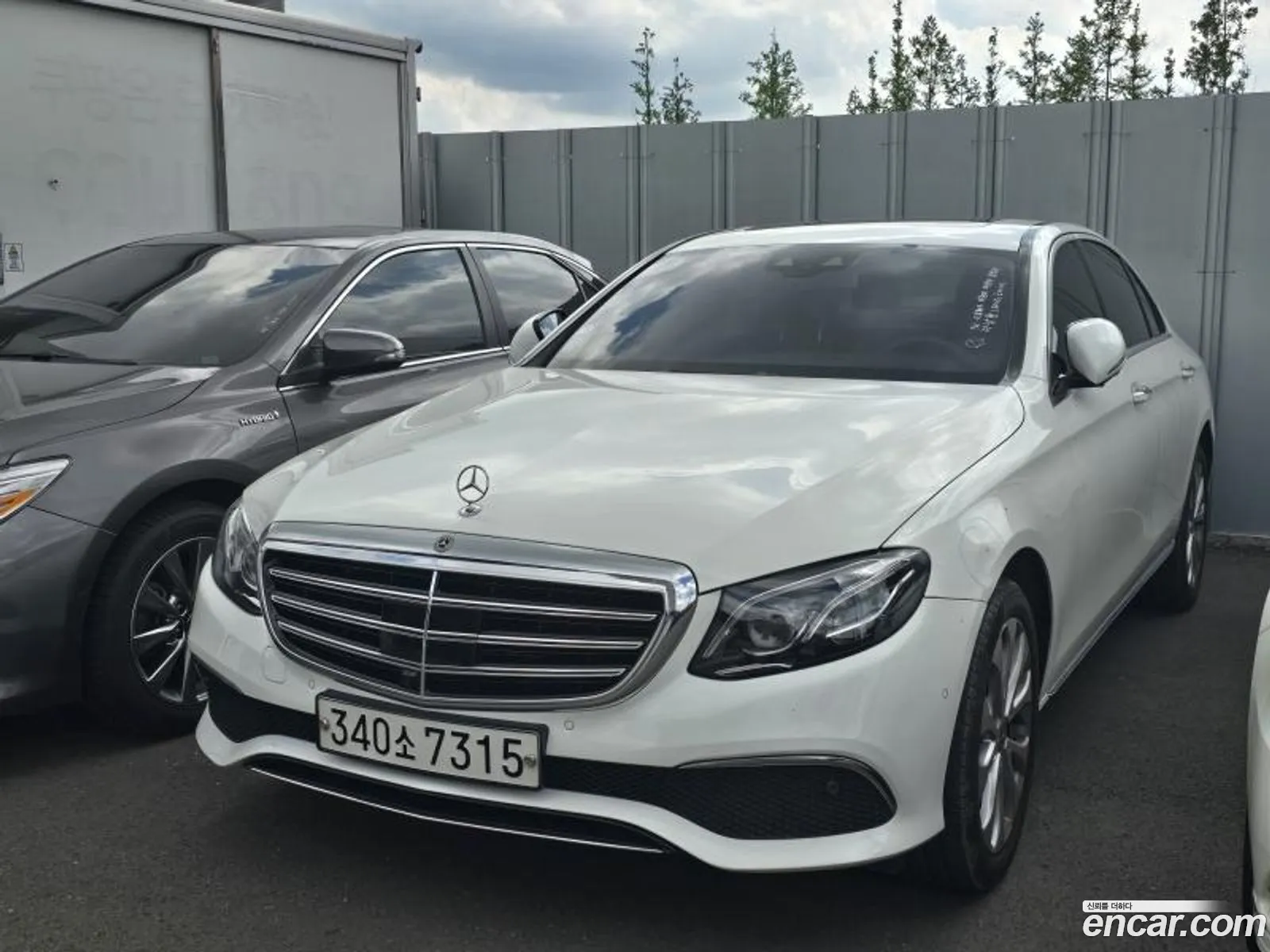 Mercedes-Benz E-Klasse V W213 S213 C238 E300 4Matic Exclusive 2020 - фотография 17998584