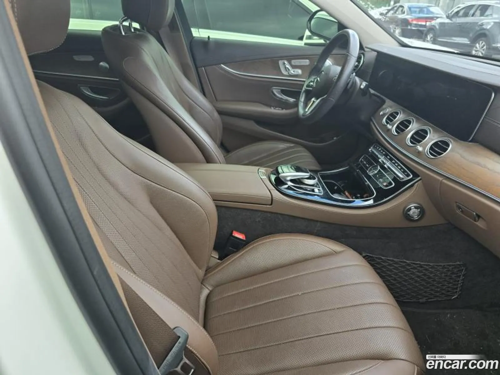 Mercedes-Benz E-Klasse V W213 S213 C238 E300 4Matic Exclusive 2020 - фотография 17998587