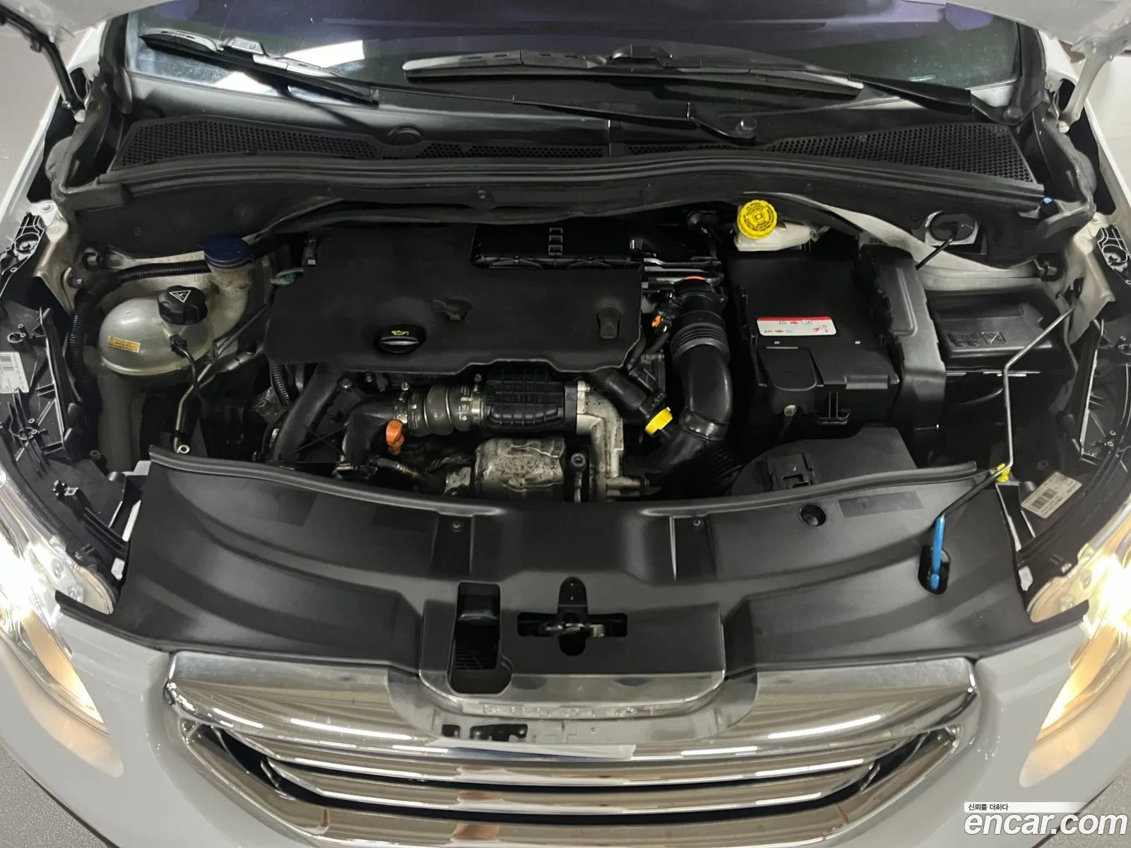 Peugeot 2008 16 E-Hdi Pelin L 2016 - фотография 4662412