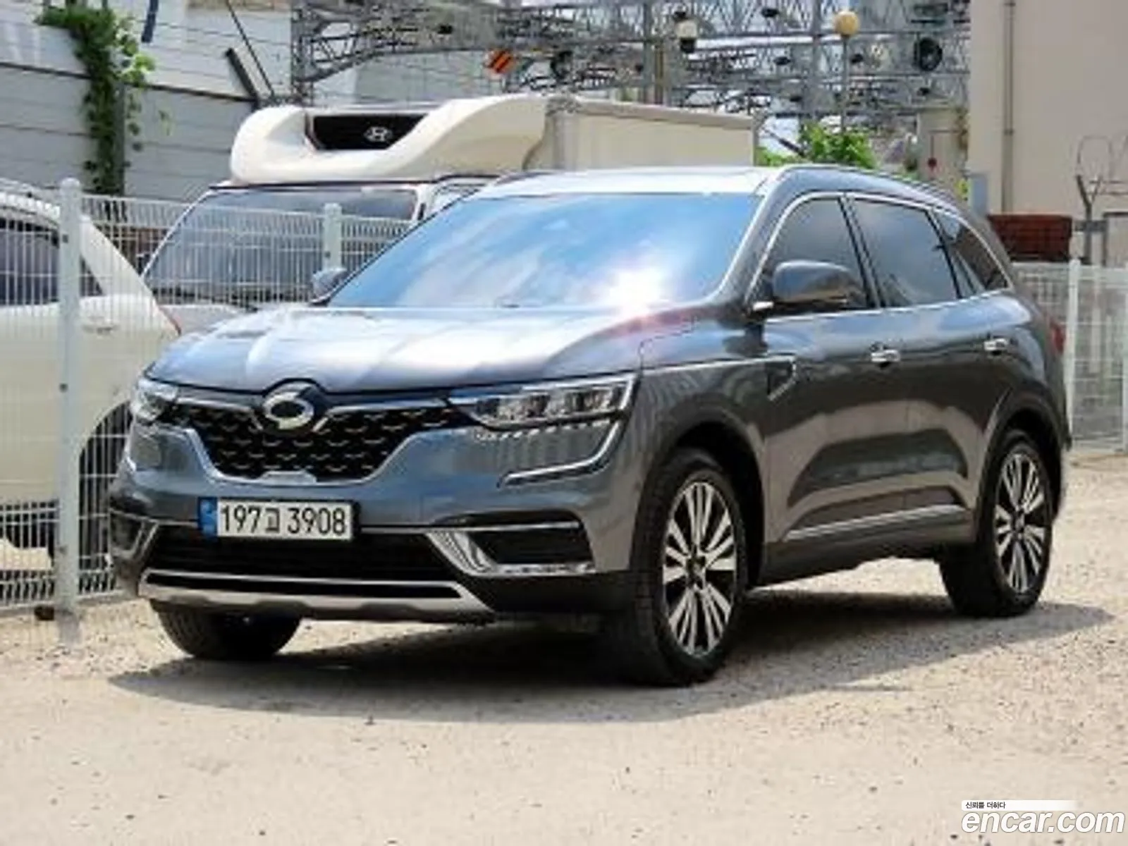 Renault Samsung Qm6 20 Lpe Premier 2Wd 2023 - фотография 1525052