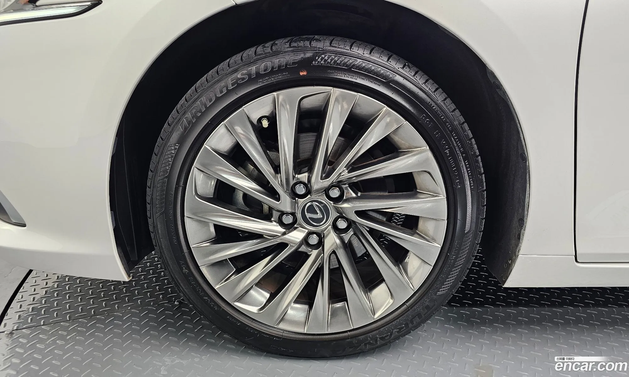 Lexus Es Vii Luxury Plus 2021 - фотография 3515810
