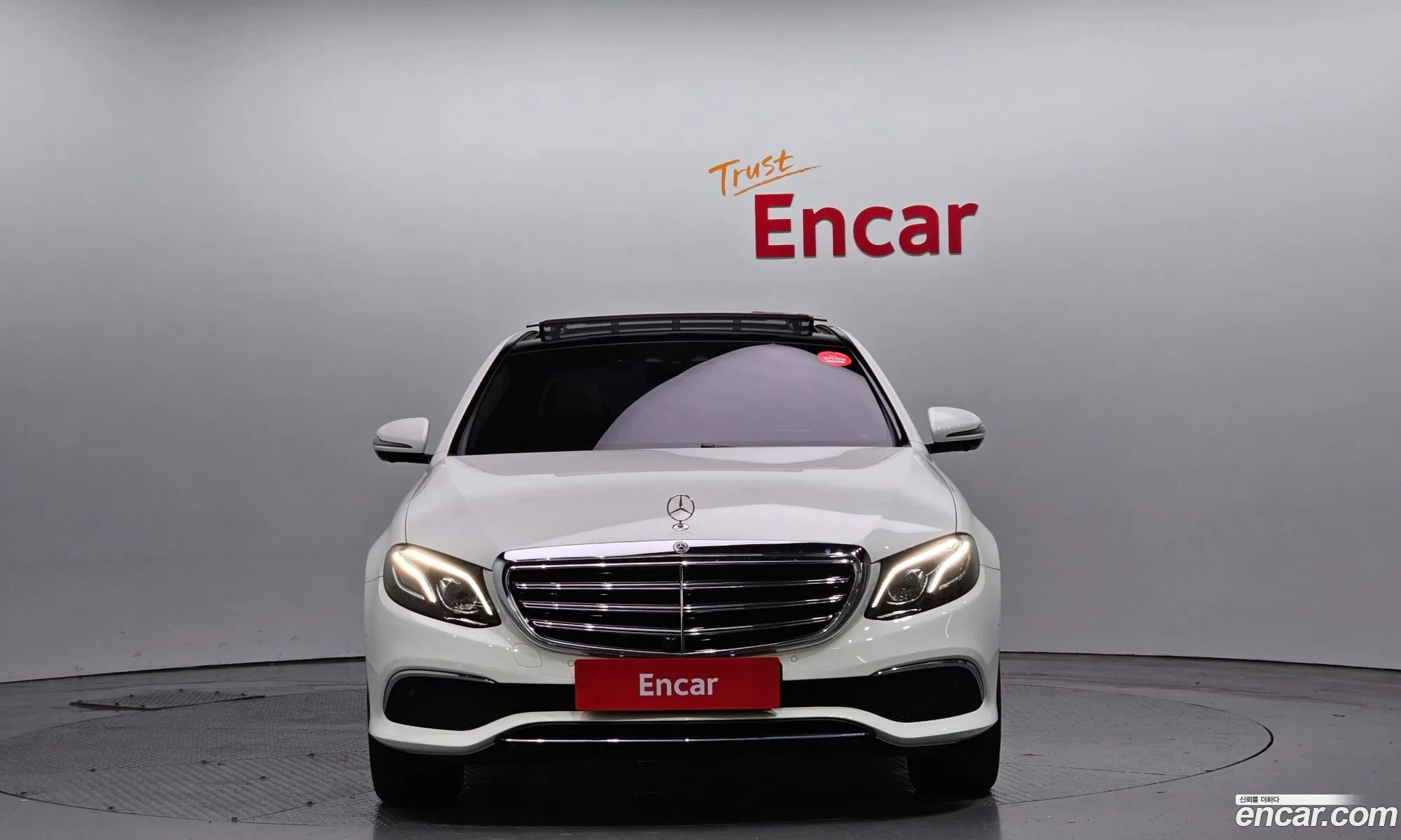 Mercedes-Benz E-Klasse V W213 S213 C238 E300 4Matic Exclusive 2019 - фотография 17867482