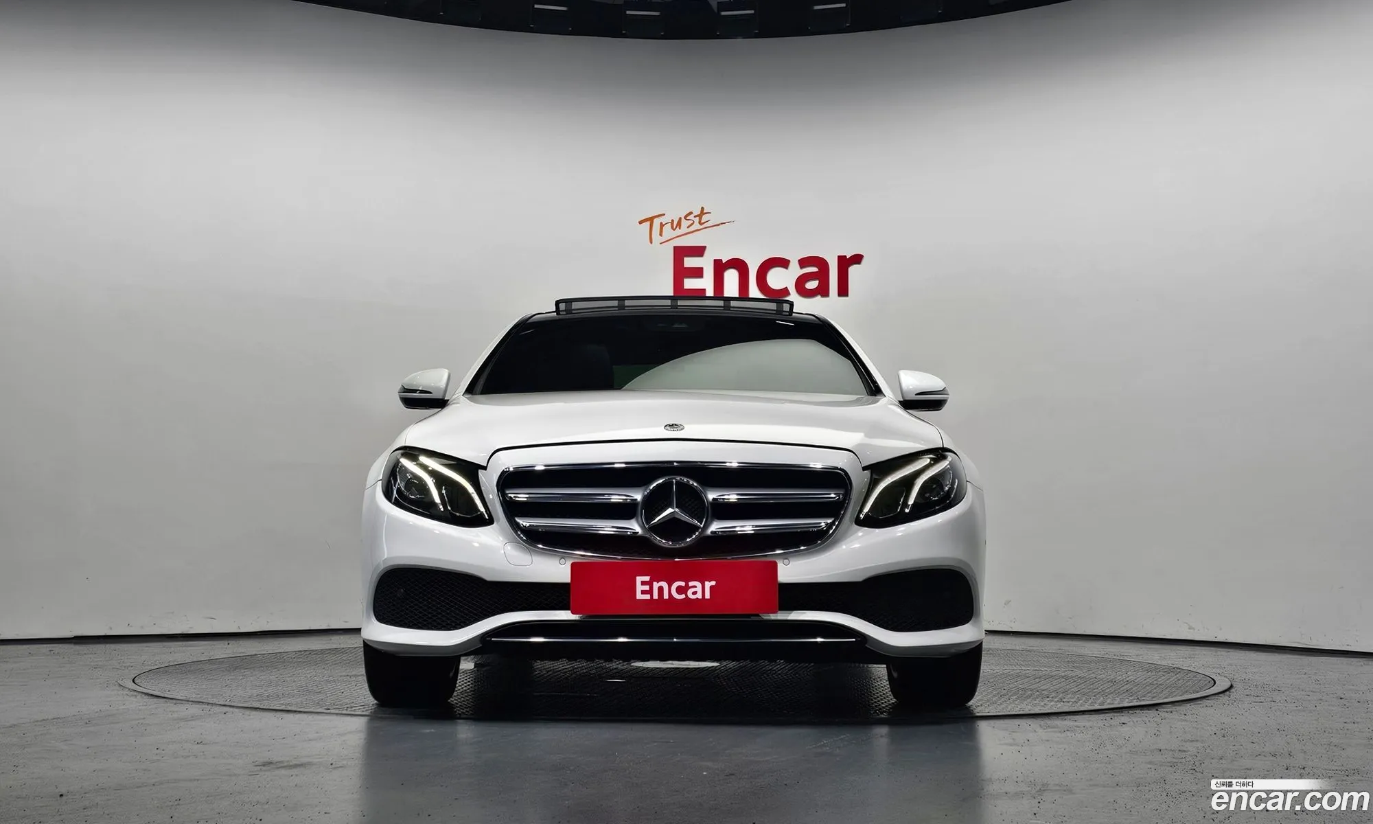 Mercedes-Benz E-Klasse V W213 S213 C238 E300 Avantgarde 2019 - фотография 17393297