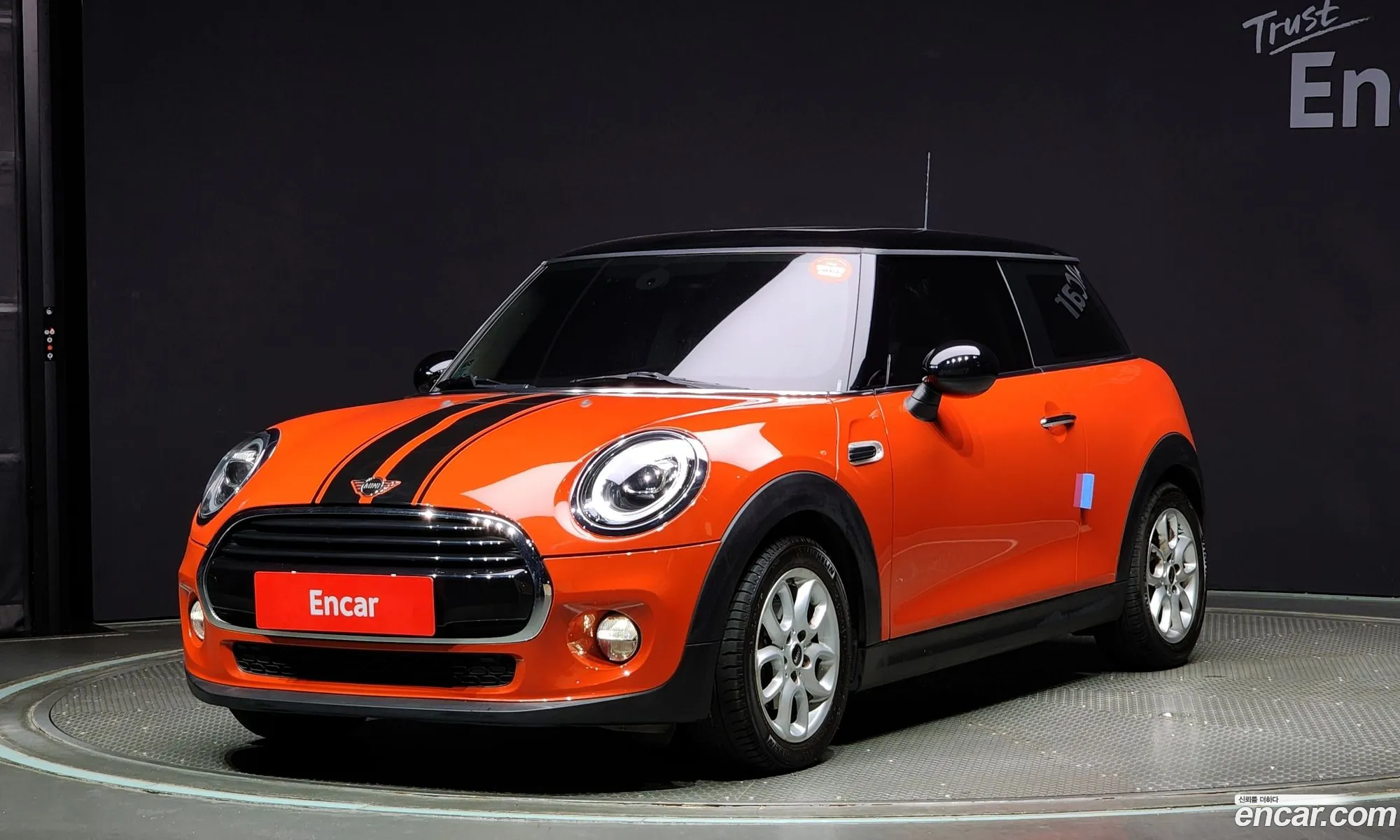 Mini Cooper High 3Rd Generation - фотография 9186279