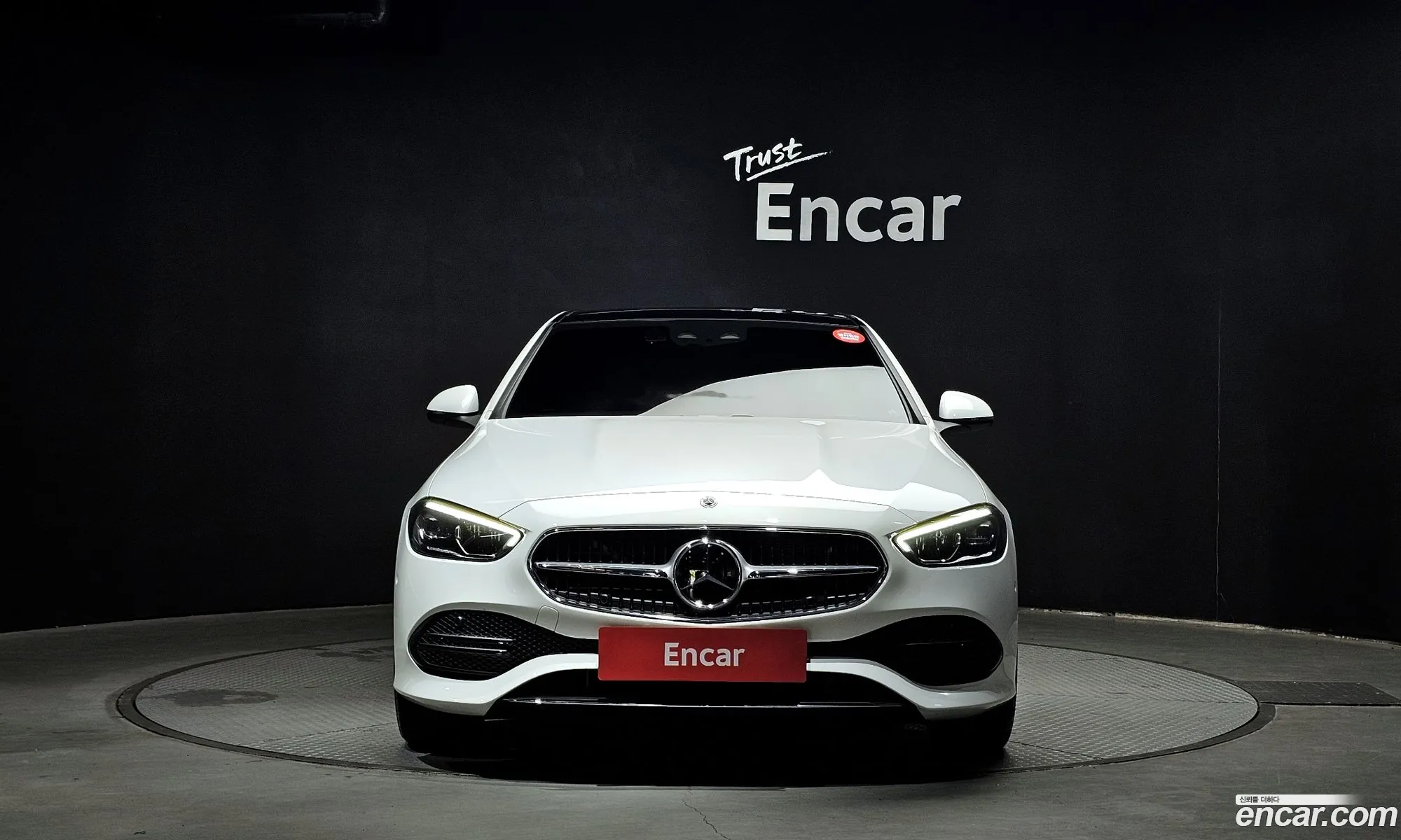 Mercedes-Benz C-Klasse C300 4Matic Avant Garde 2023 - фотография 17240494