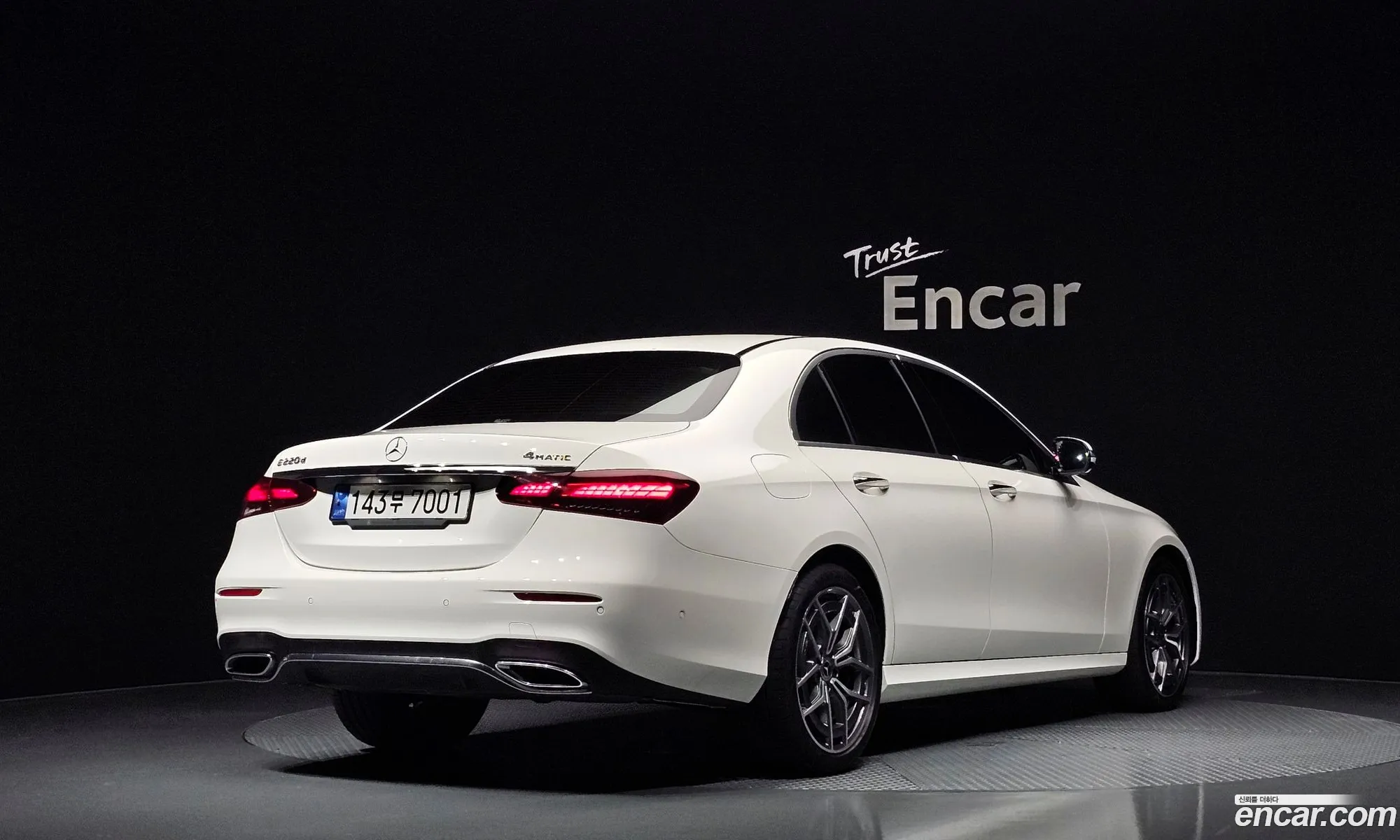 Mercedes-Benz E-Klasse V W213 S213 C238 E220D 4Matic Amg Line 2022 - фотография 17393320