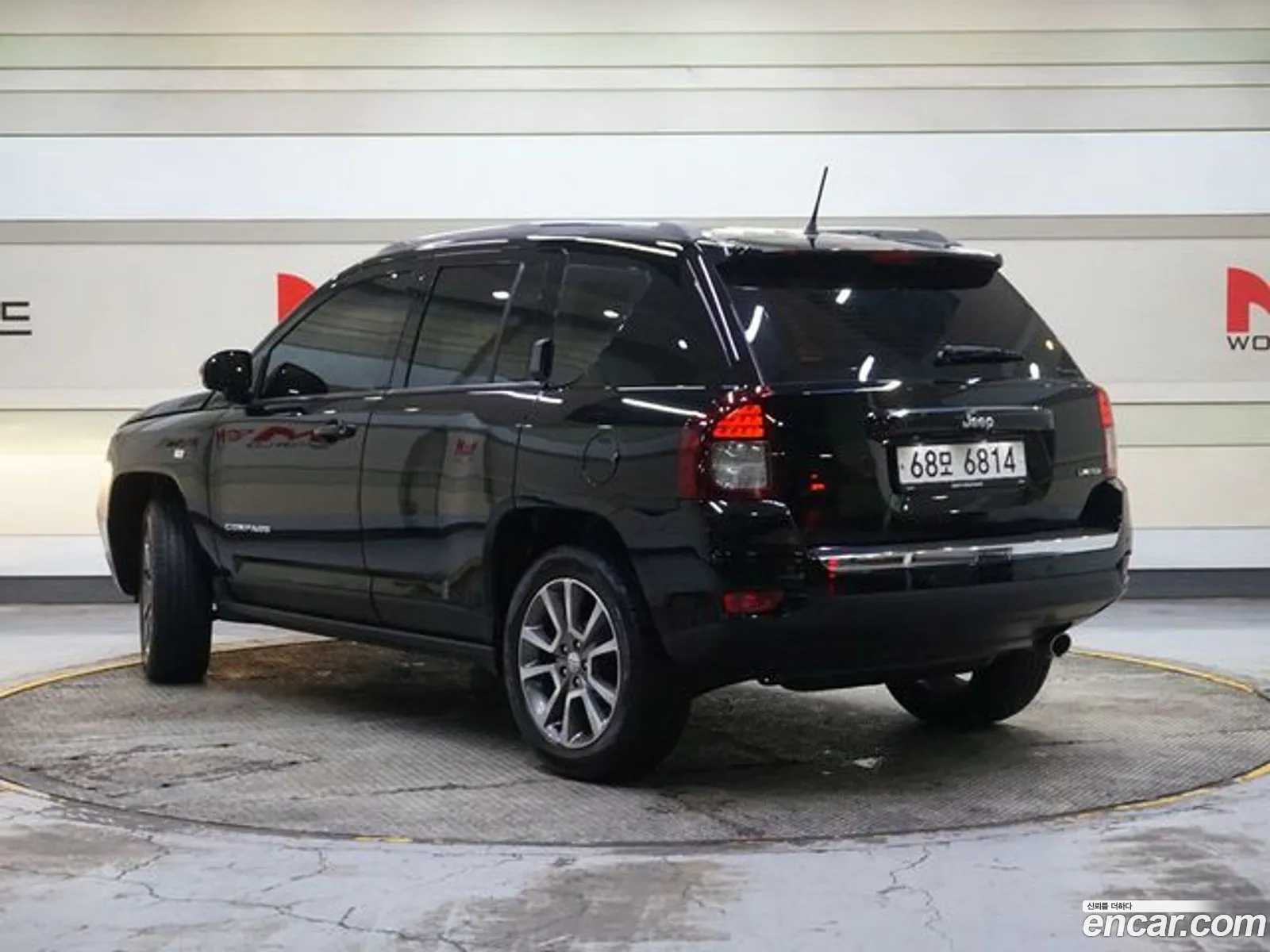 Jeep Compass Ii 24 Limited 2016 - фотография 5039427