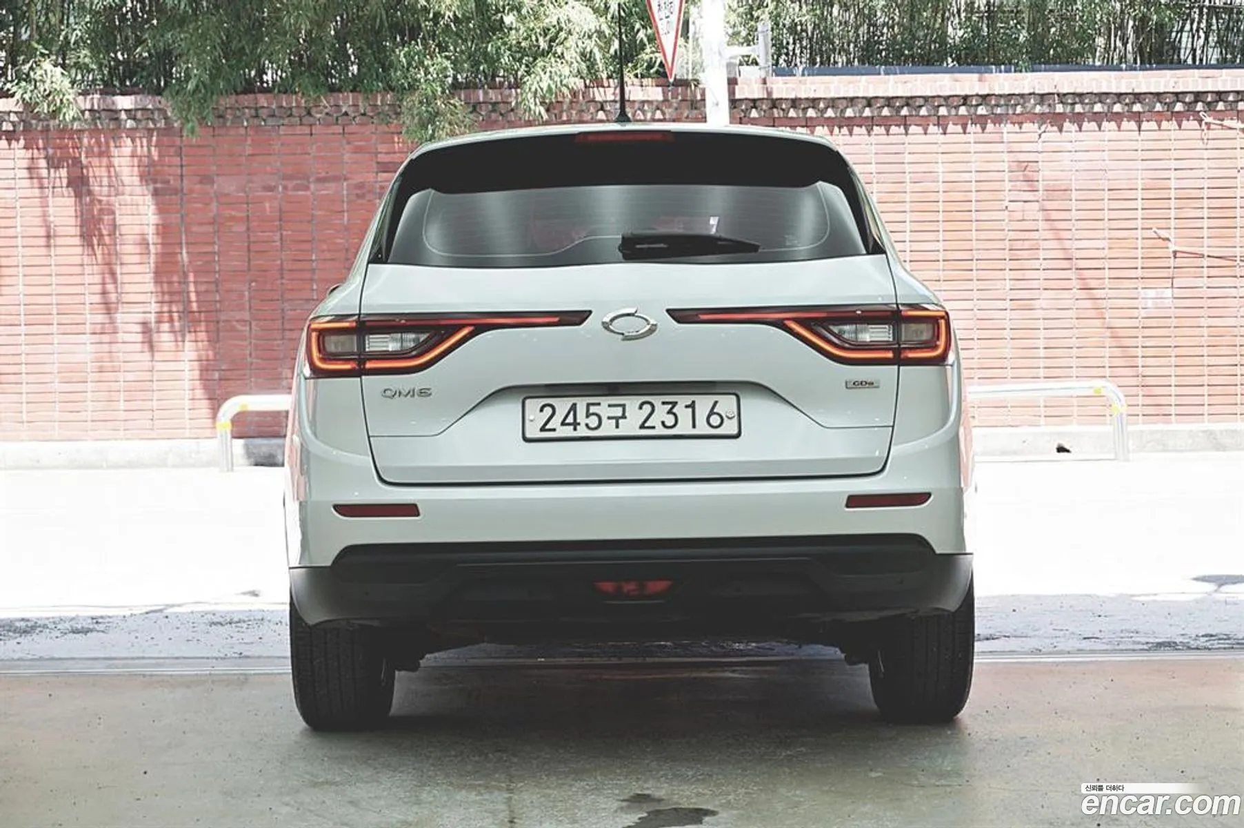 Renault Samsung Qm6 Gasoline 2Wd Se 2017 - фотография 16303339