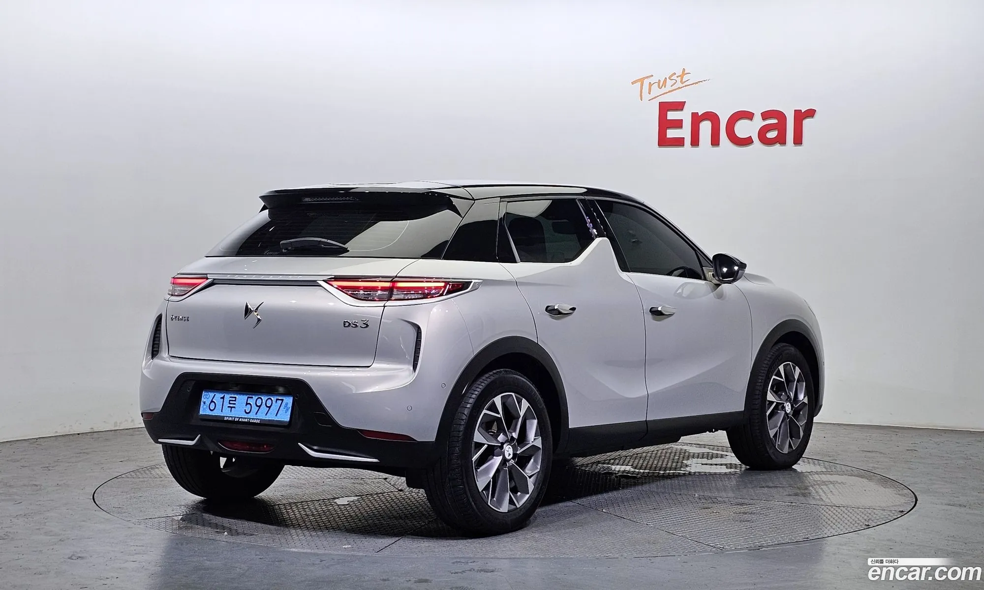 Citroen Ds3 E-Tense Grand Chic 2021 - фотография 2049218