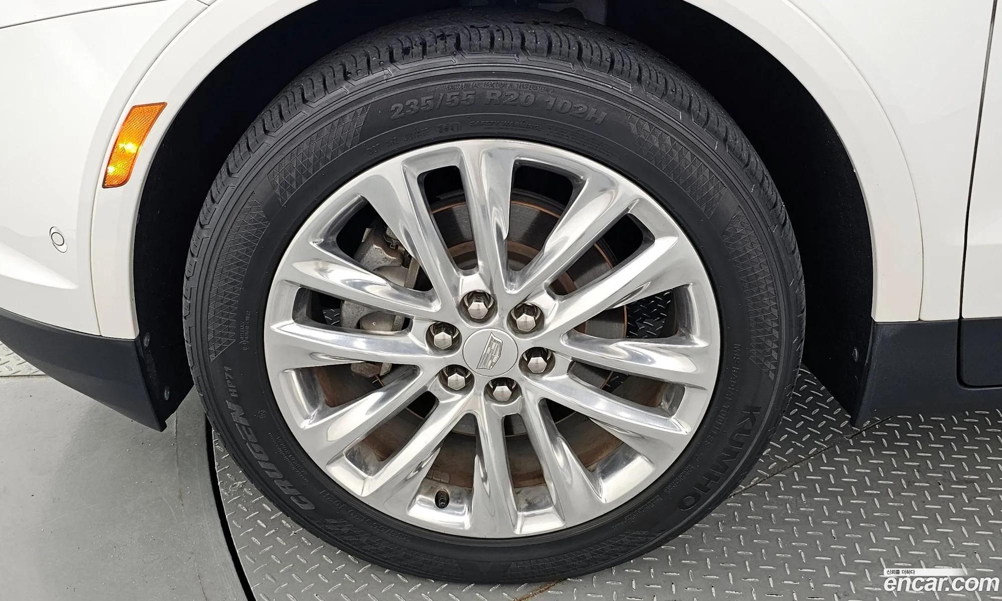 Cadillac Xt5 36 Platinum Awd 2018 - фотография 4551645