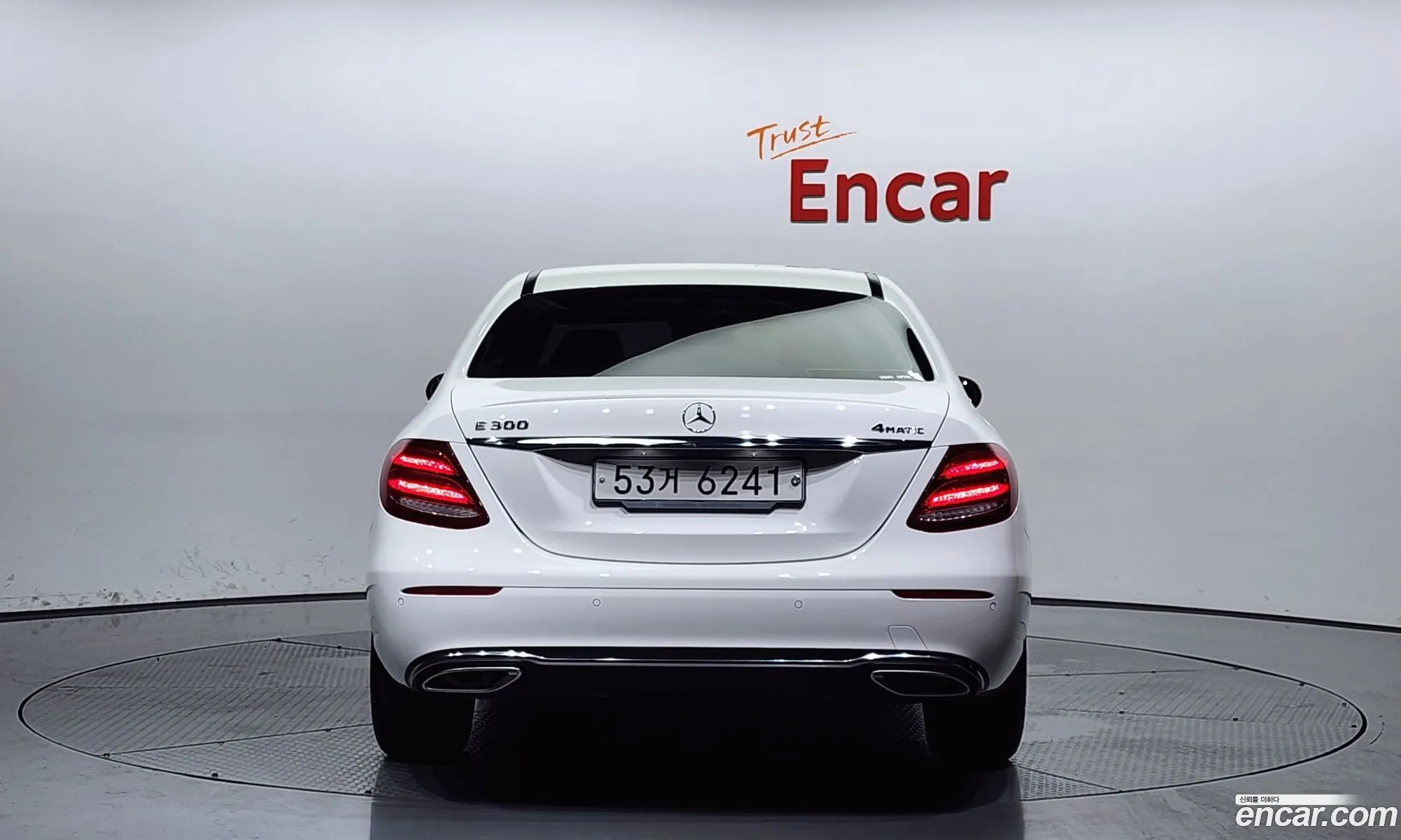 Mercedes-Benz E-Klasse V W213 S213 C238 E300 4Matic Avant Garde 2018 - фотография 17282409