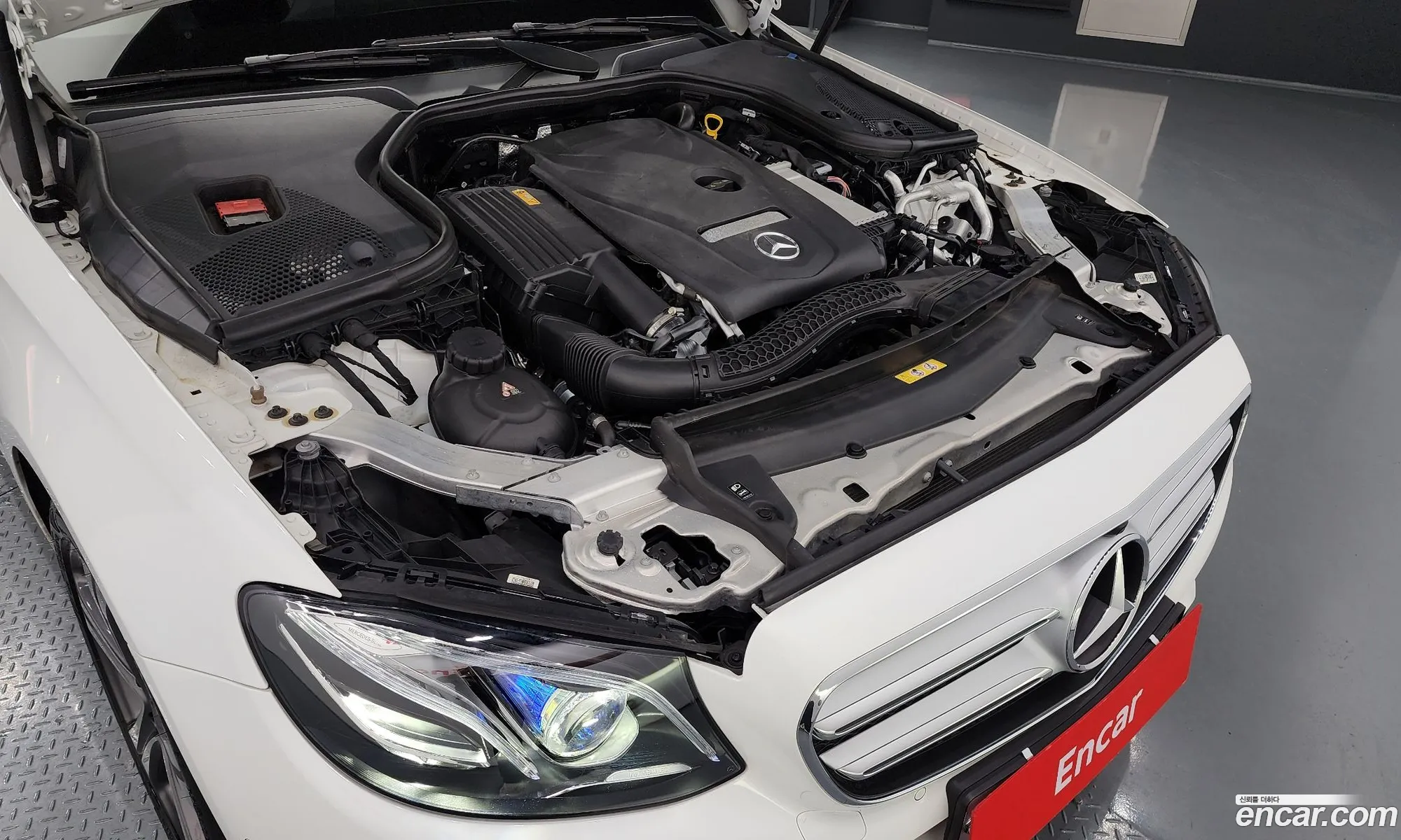 Mercedes-Benz E-Klasse V W213 S213 C238 E300 4Matic Avant Garde 2018 - фотография 17282411