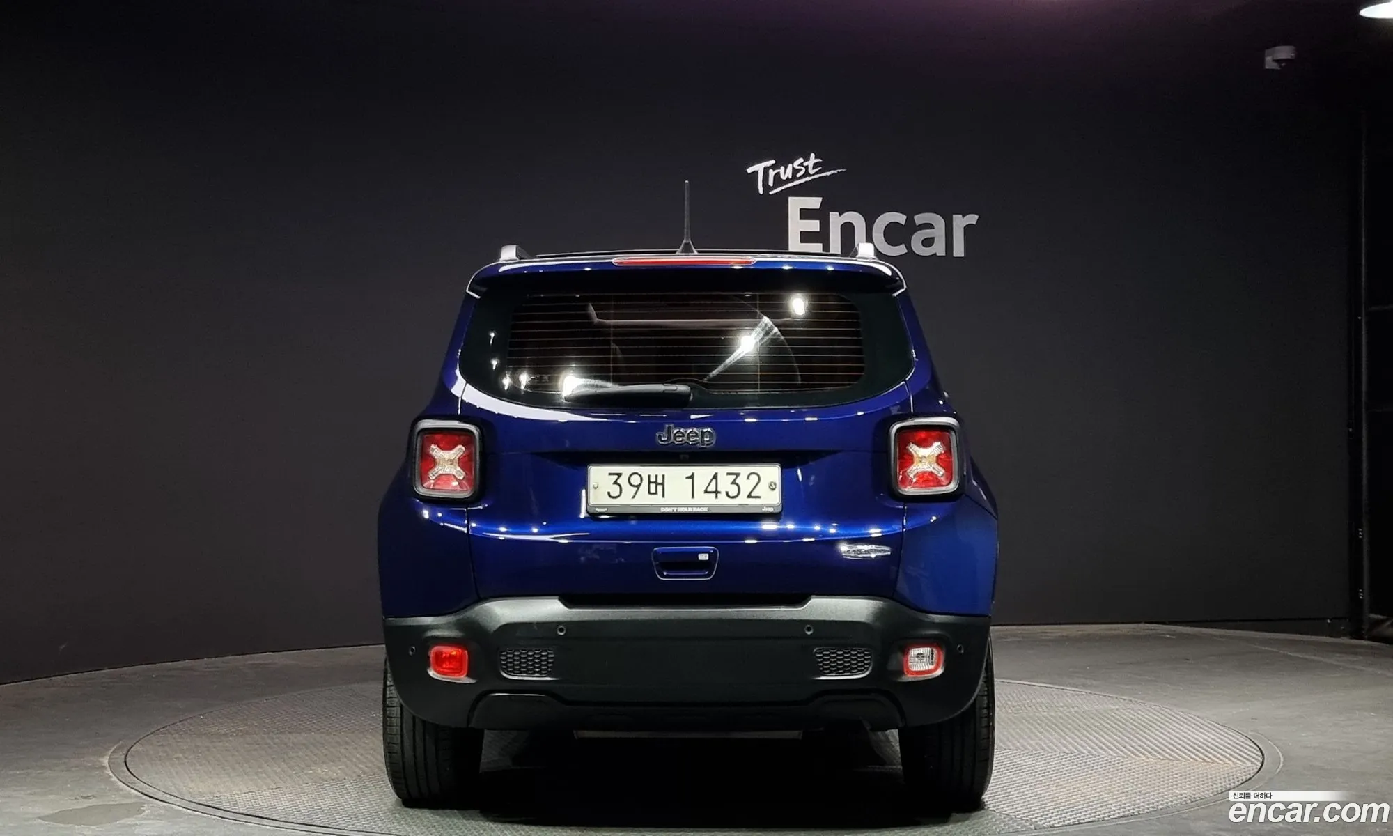 Jeep Renegade 24 Longitude High 2018 - фотография 5039404