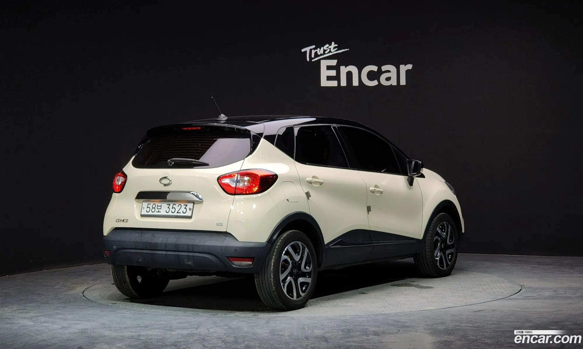 Renault Samsung Qm3 Re 2017 - фотография 1323940