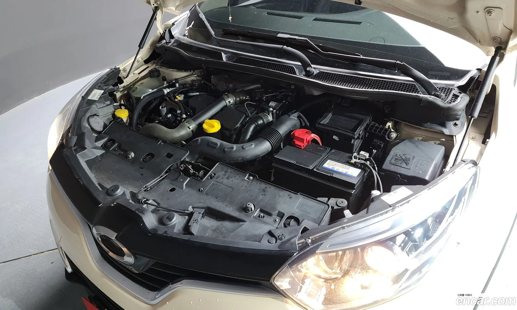 Renault Samsung Qm3 Re 2017 - фотография 1323944