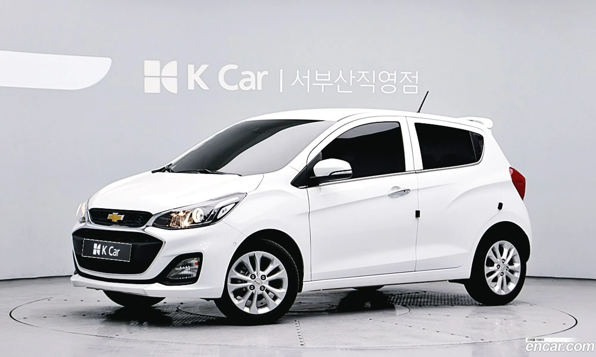 Chevrolet Spark Iii M300 Premier 2022 - фотография 18425829
