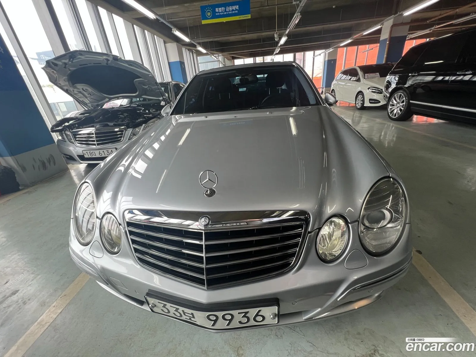 Mercedes-Benz E-Klasse E200K 2009 - фотография 17867456