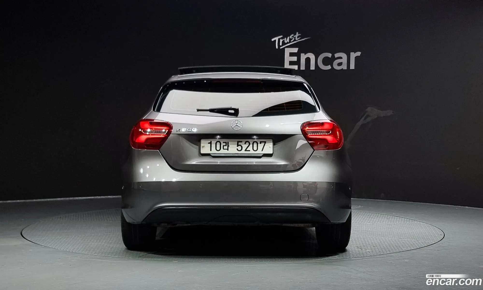 Mercedes-Benz A-Klasse A200 2018 - фотография 17360514