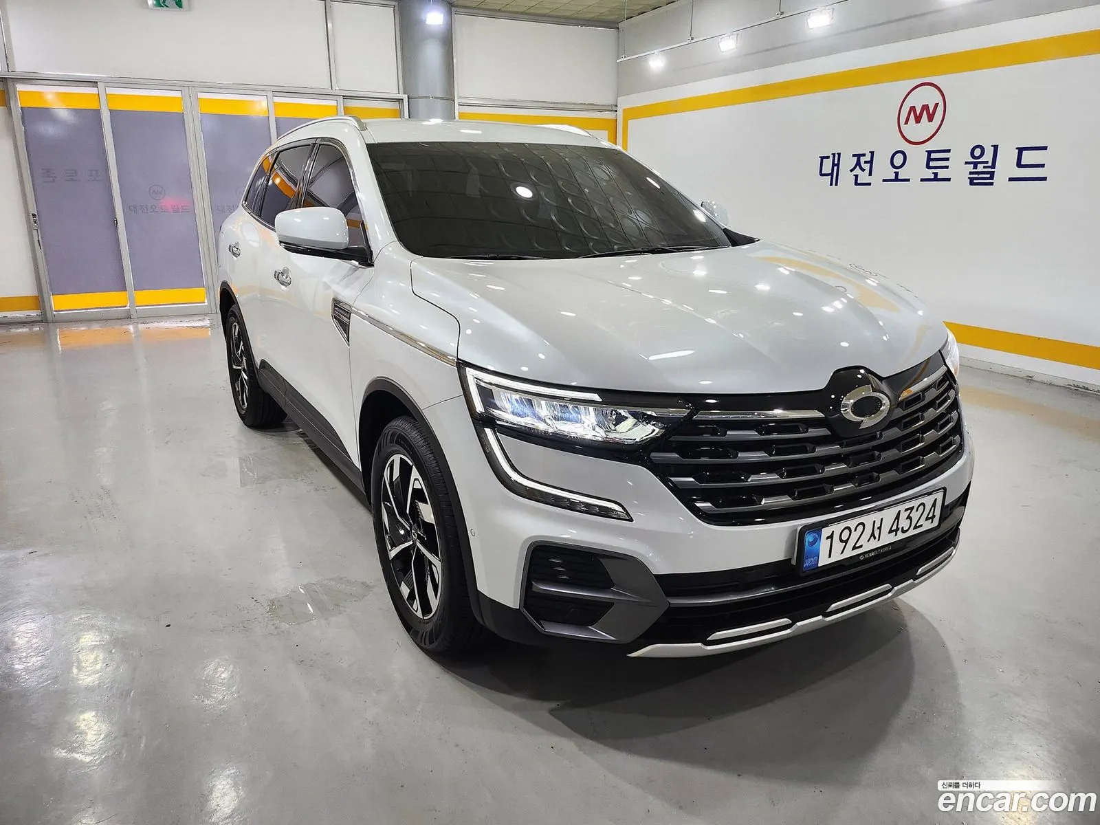 Renault Samsung Qm6 20 Lpe Le 2Wd 2024 - фотография 1461876