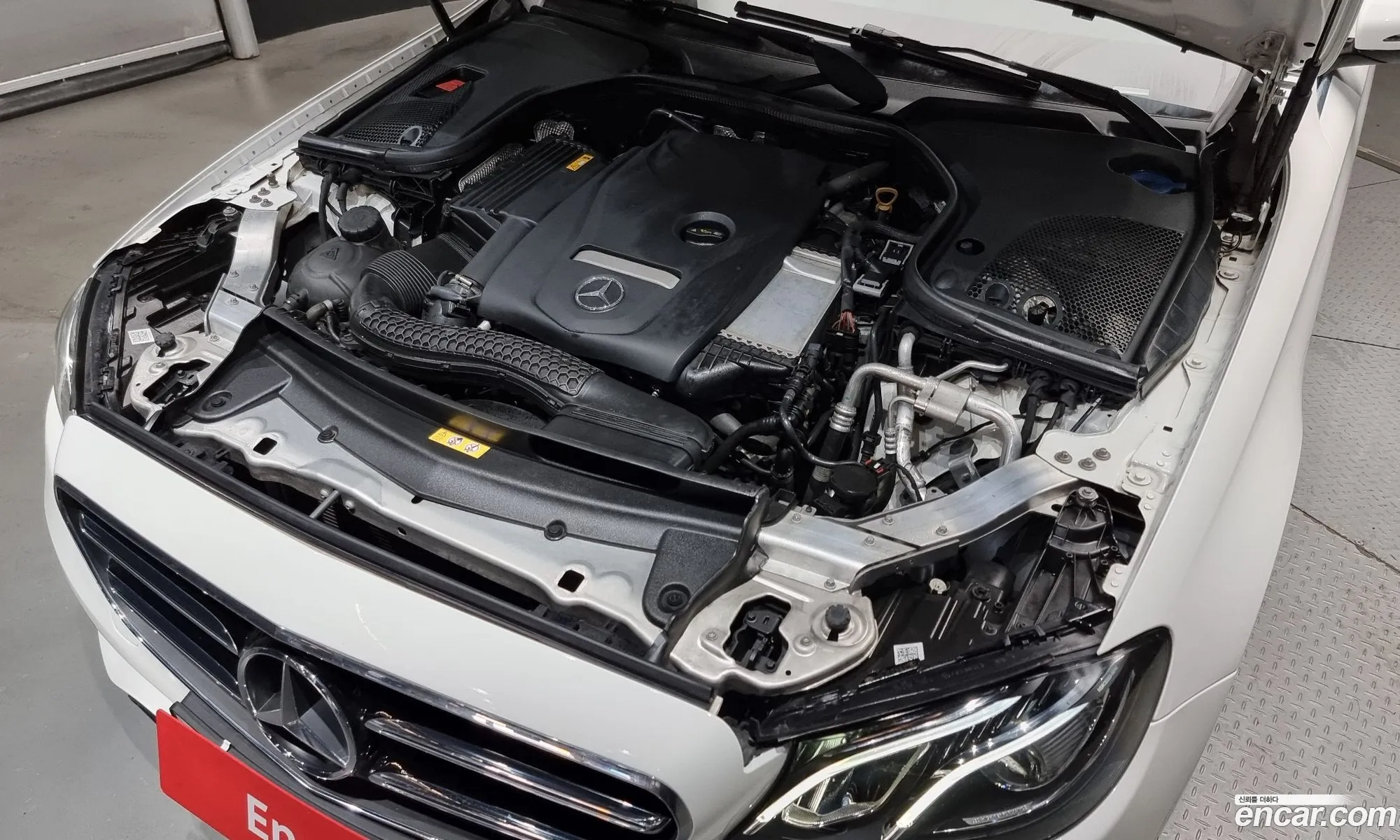 Mercedes E-Class W213 E250 Avantgarde - фотография 17833109