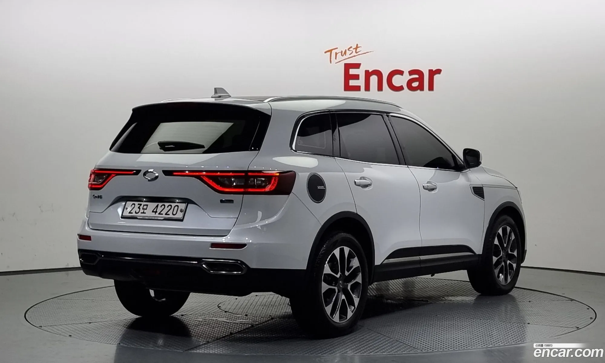 Renault Samsung Qm6 Diesel 4Wd Re Signature 2016 - фотография 1361374