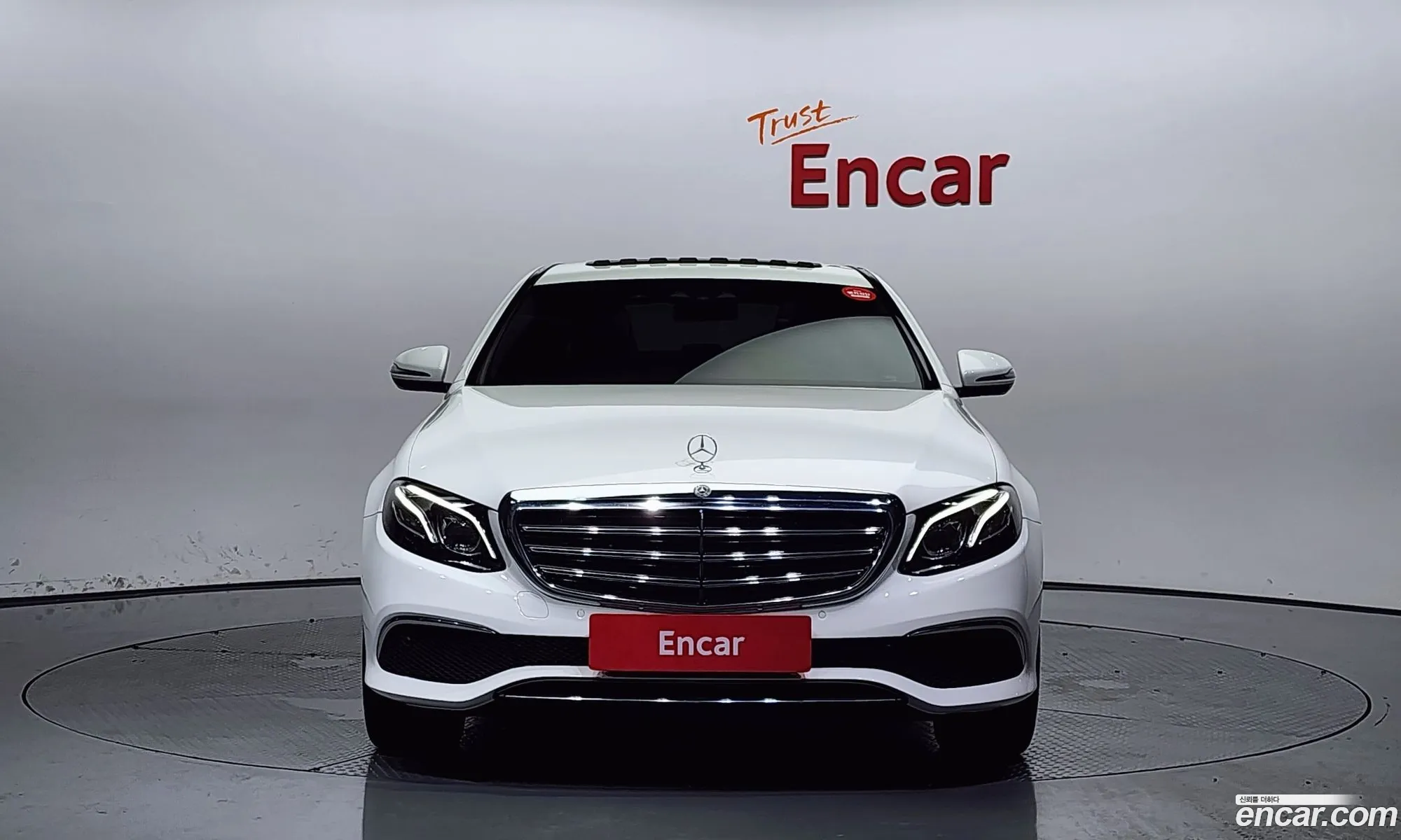 Mercedes-Benz E-Klasse V W213 S213 C238 E220D 4Matic Exclusive 2018 - фотография 17434608