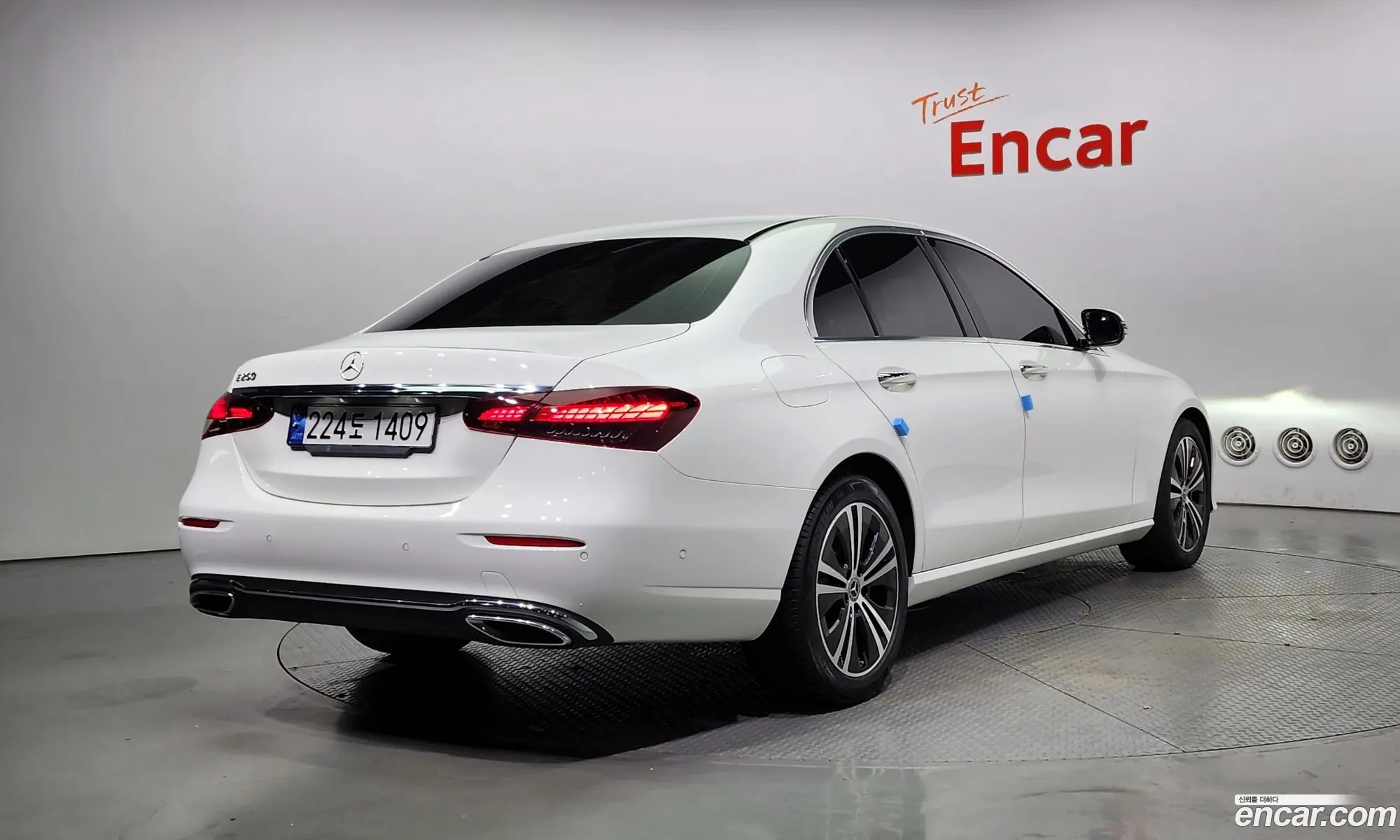 Mercedes-Benz E-Klasse V W213 S213 C238 E250 Avantgarde 2021 - фотография 17300812