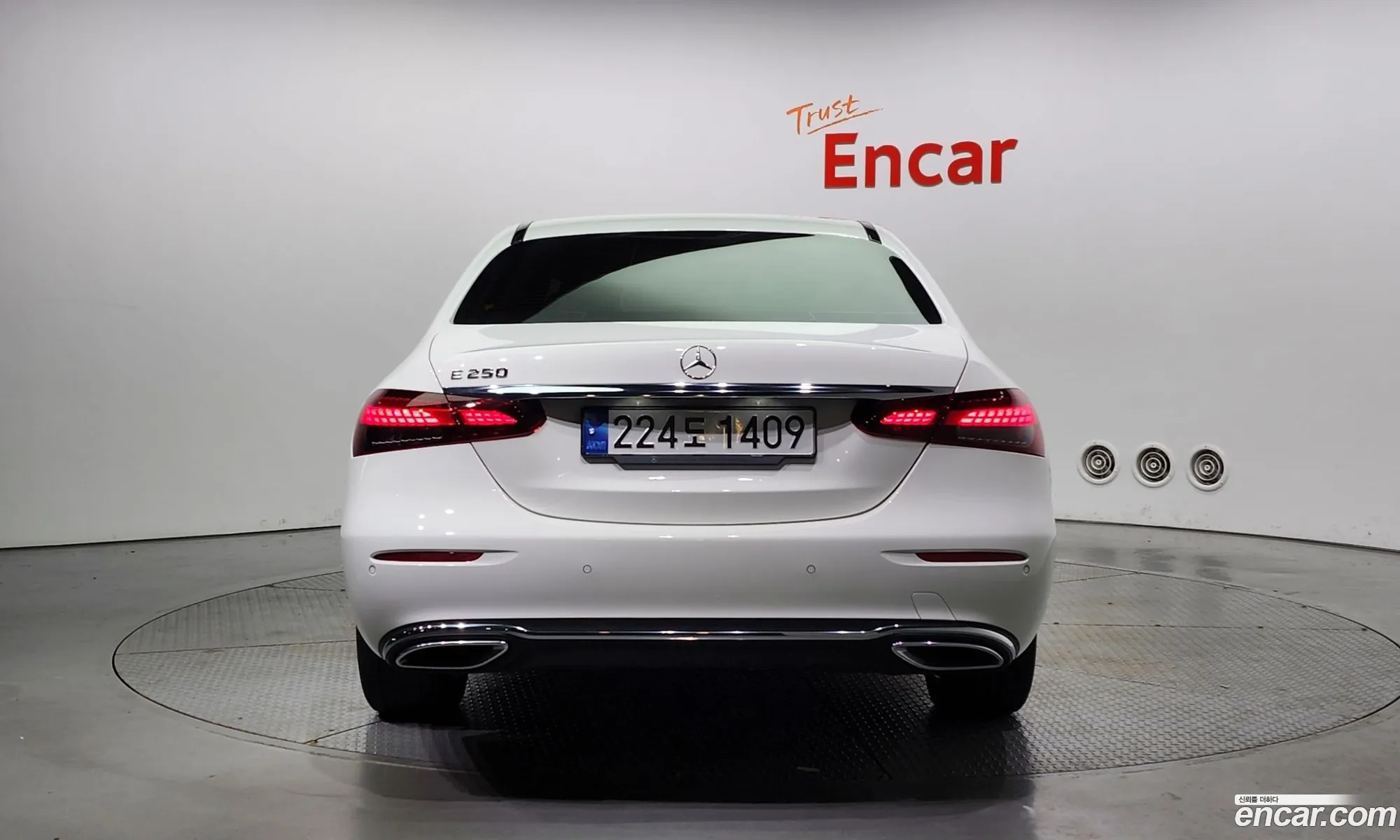 Mercedes-Benz E-Klasse V W213 S213 C238 E250 Avantgarde 2021 - фотография 17300814