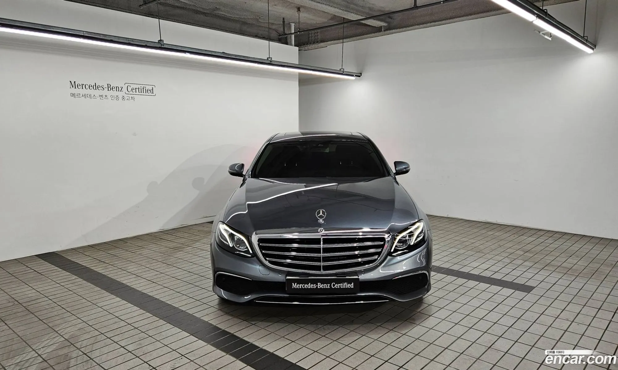 Mercedes-Benz E-Klasse V W213 S213 C238 E220D 4Matic Exclusive 2020 - фотография 17434220