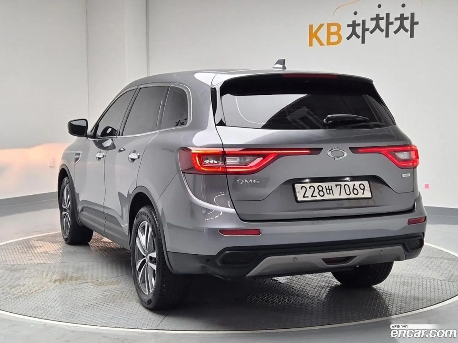 Renault Samsung Qm6 20 Lpe Le 2Wd 2020 - фотография 1309893