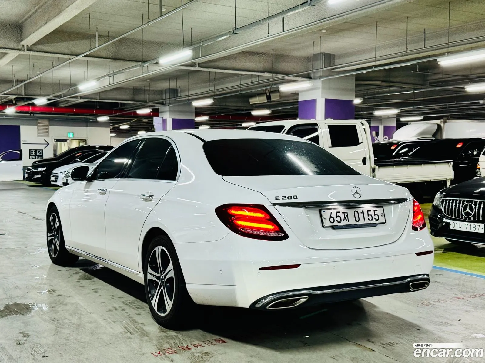 Mercedes-Benz E-Klasse E200 Avant Garde 2017 - фотография 17434597