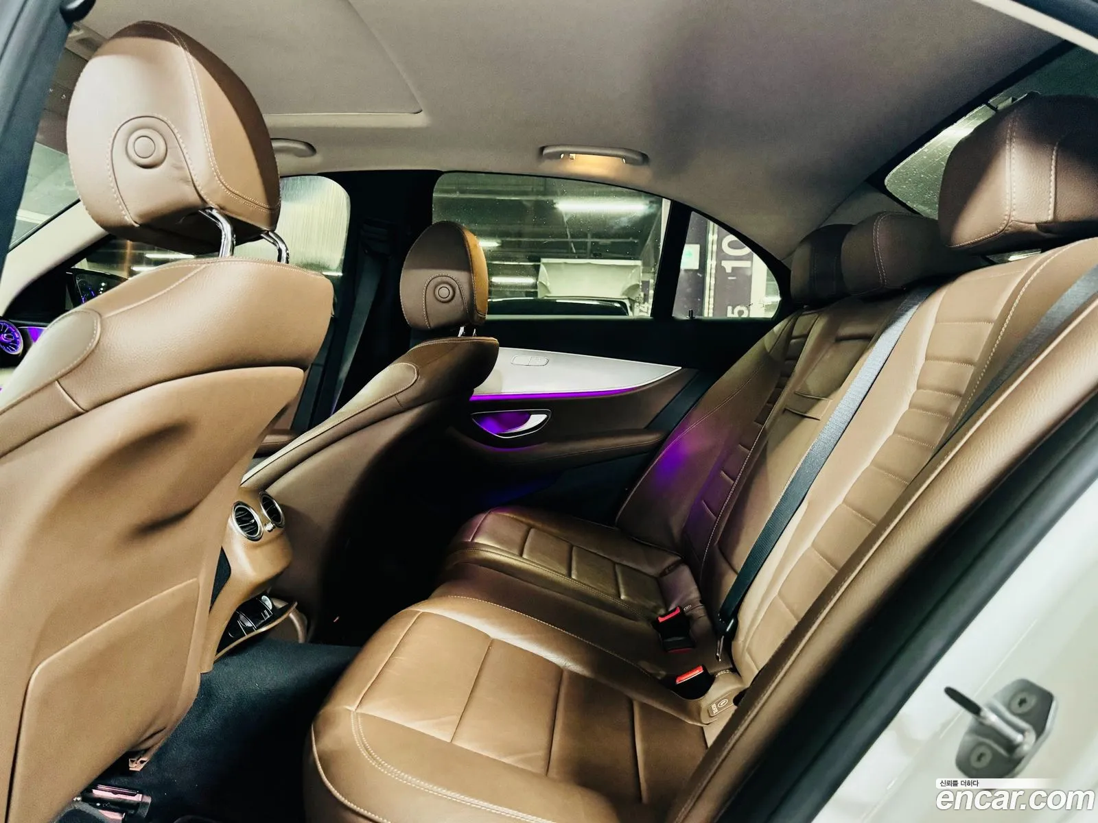 Mercedes-Benz E-Klasse E200 Avant Garde 2017 - фотография 17434599