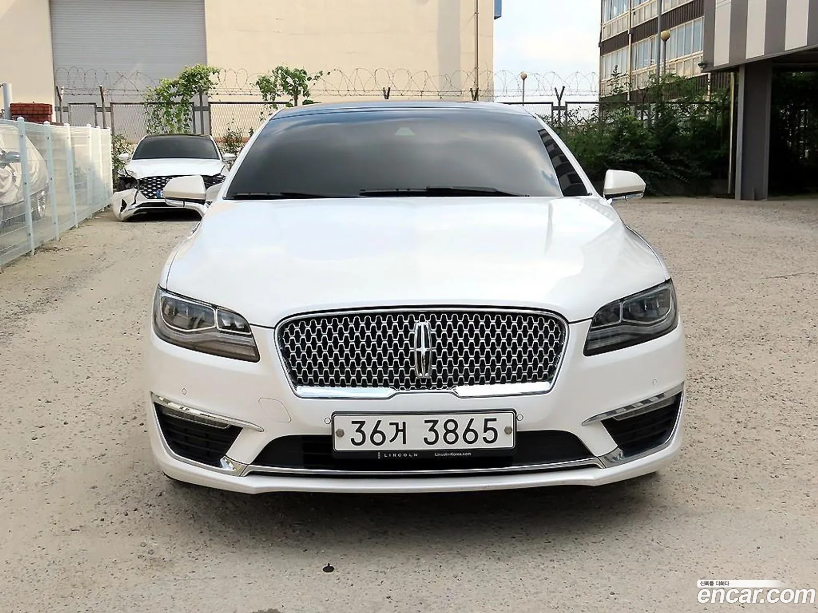 Lincoln Mkz Ii Hybrid 2019 - фотография 4562530