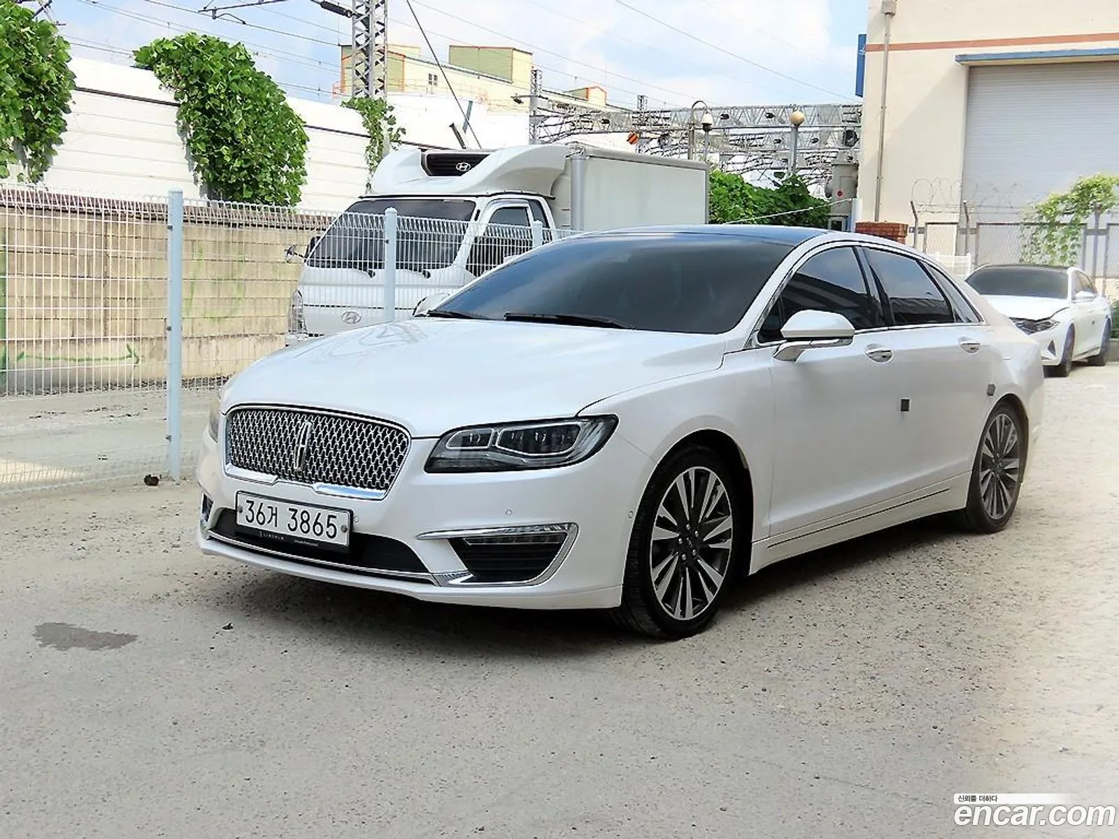 Lincoln Mkz Ii Hybrid 2019 - фотография 4562531