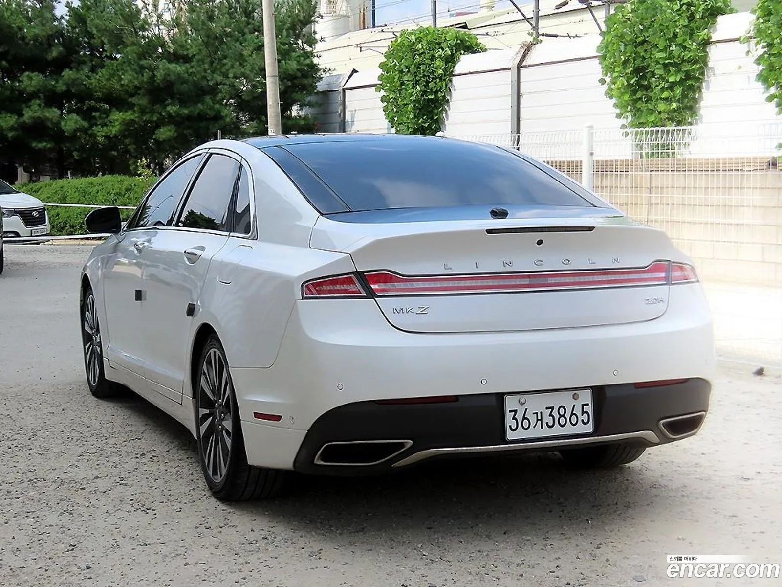 Lincoln Mkz Ii Hybrid 2019 - фотография 4562532